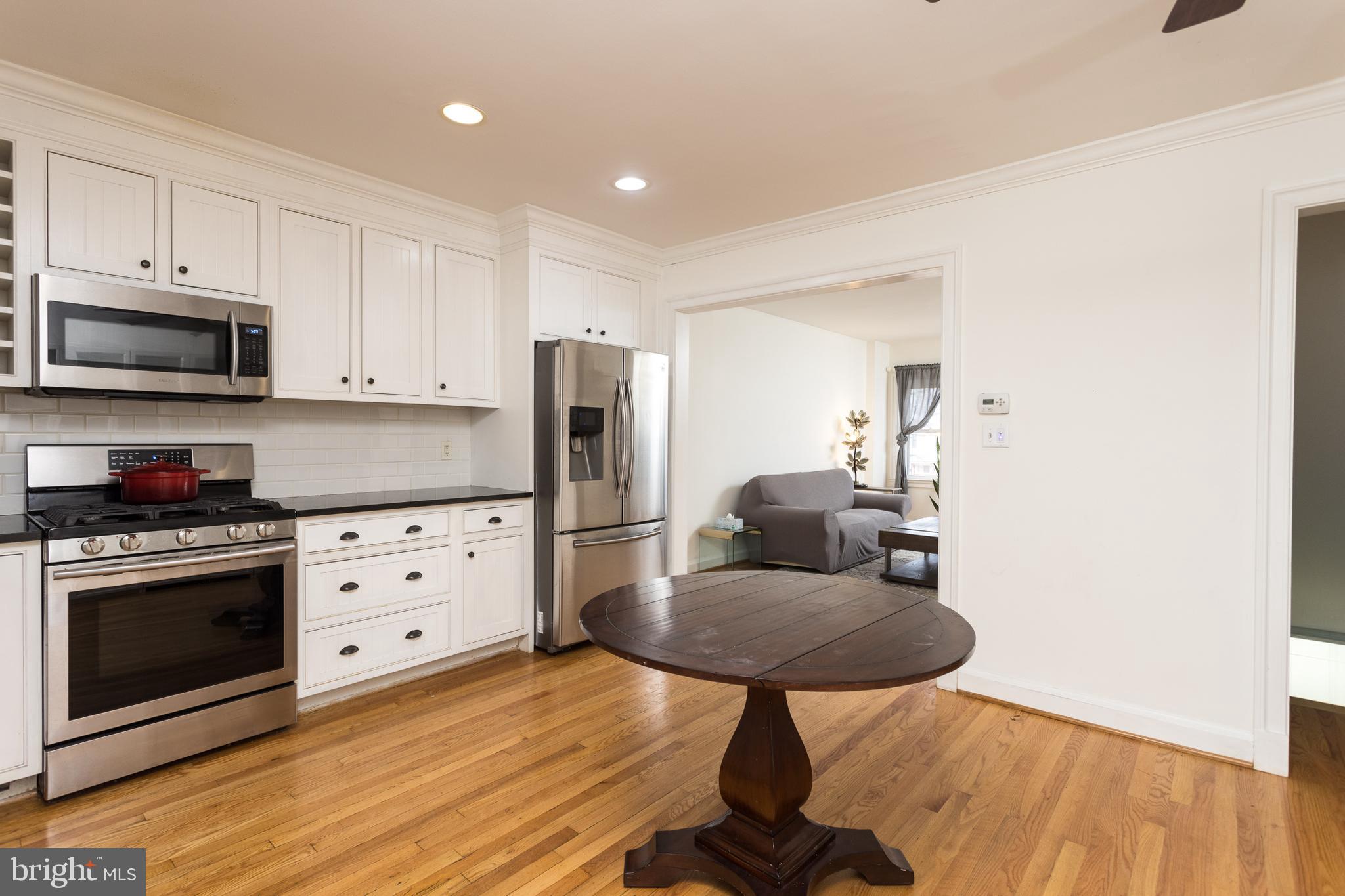 MEDFIELD - Residential Lease