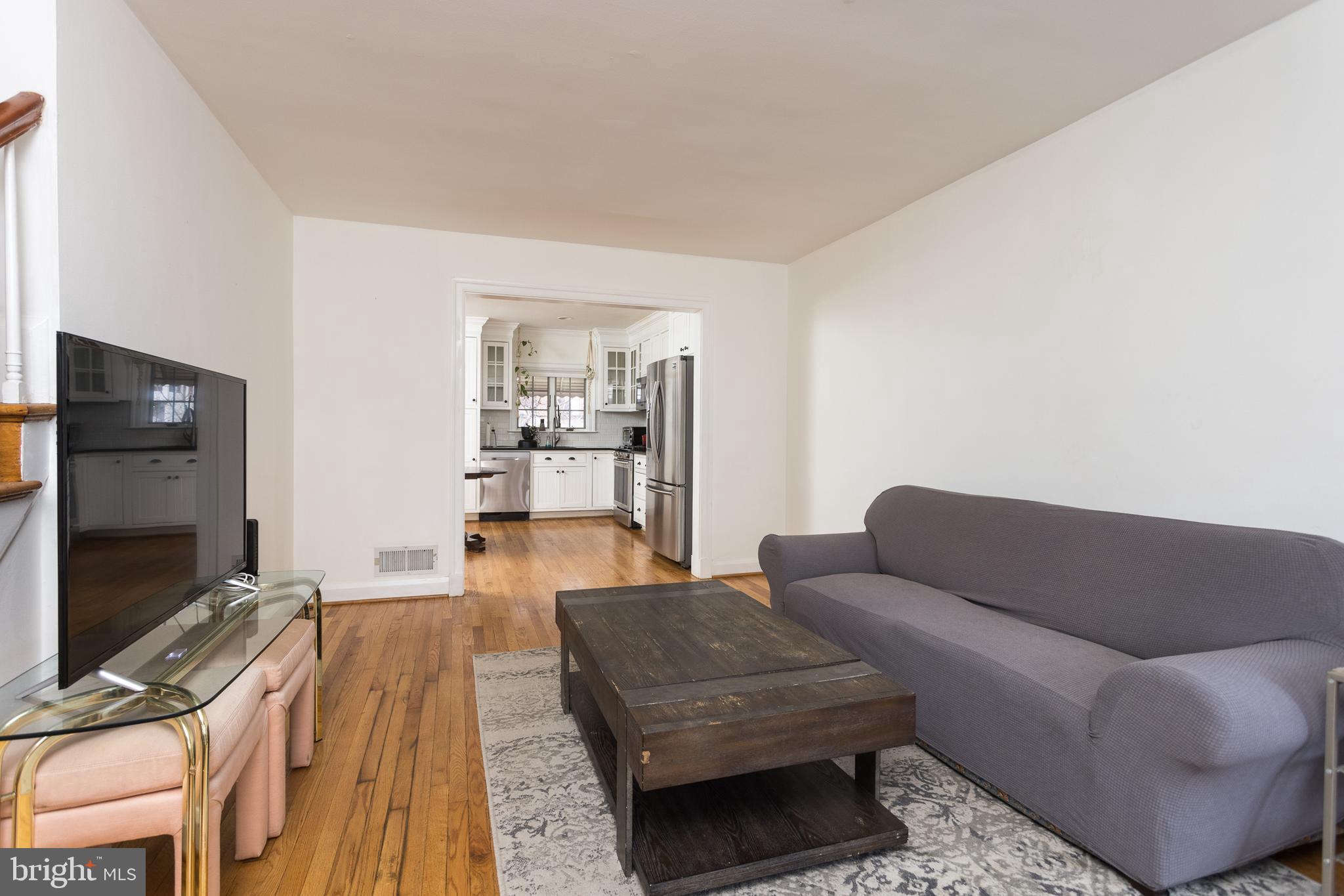 MEDFIELD - Residential Lease