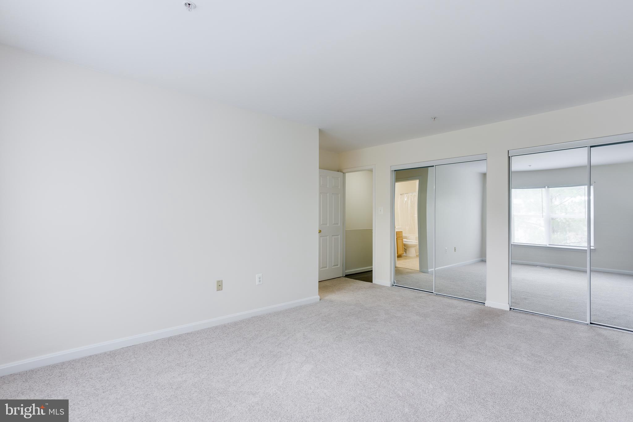 THE OAKS AT SIXTY FIFTH - Residential