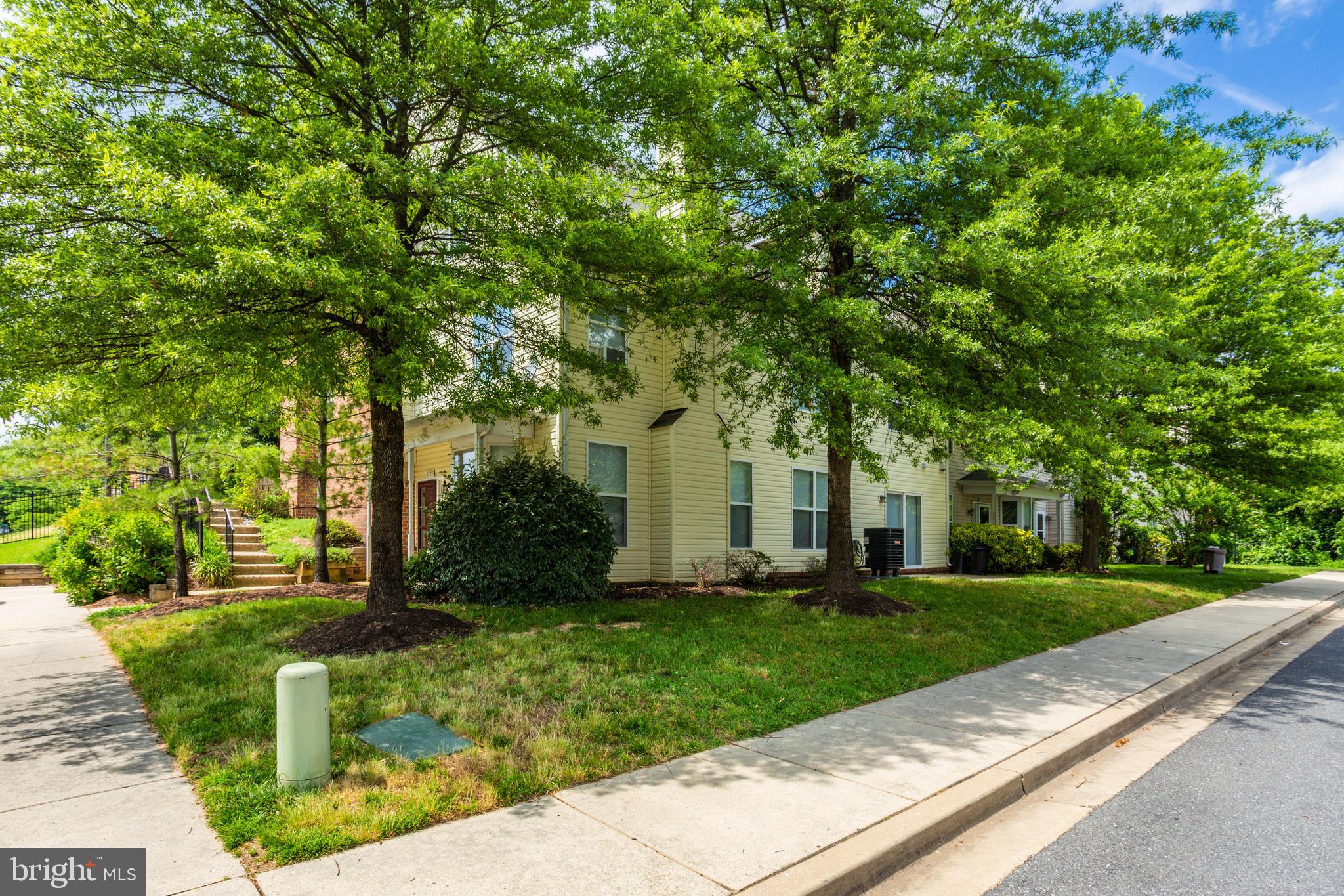 THE OAKS AT SIXTY FIFTH - Residential