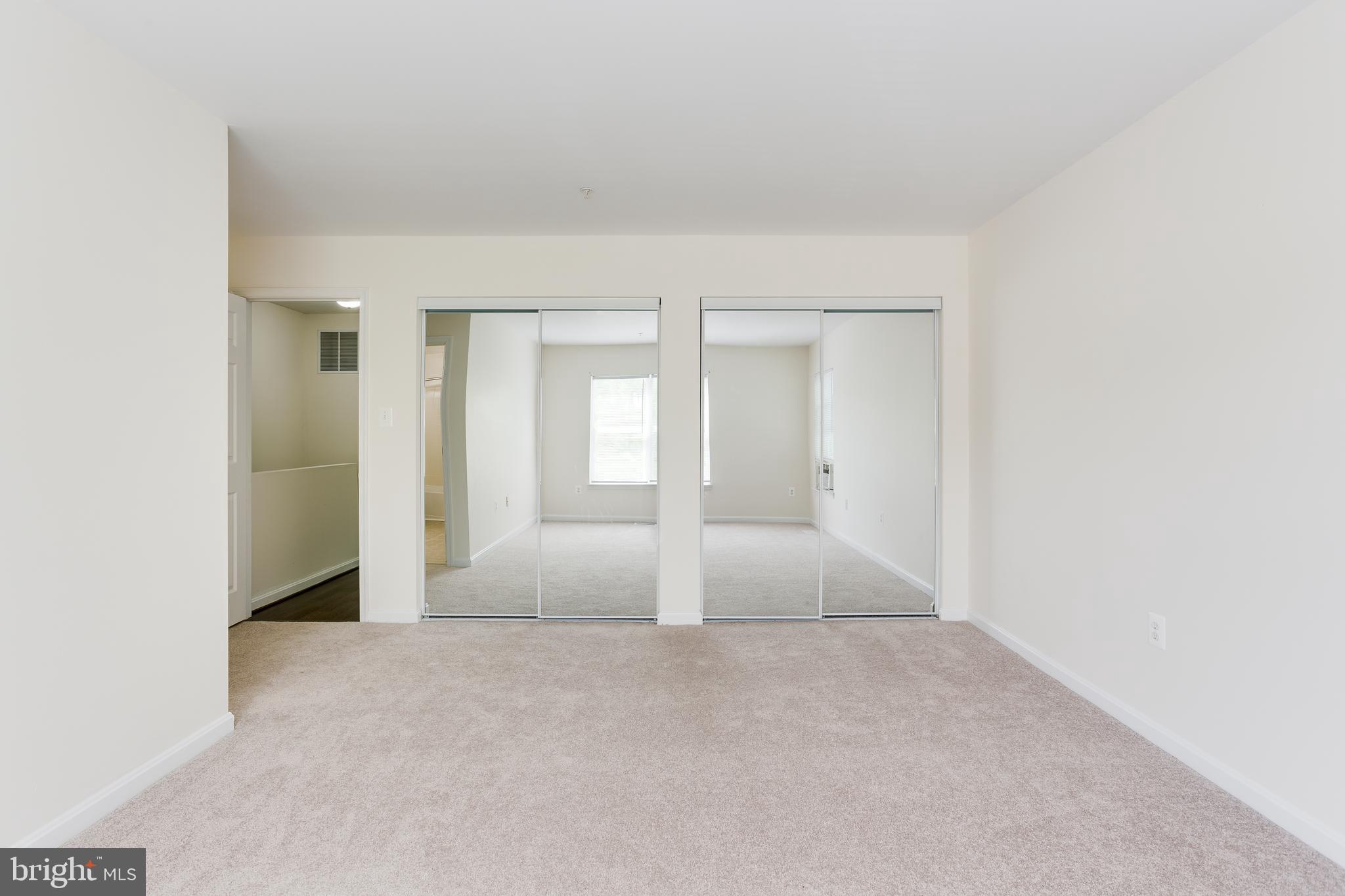 THE OAKS AT SIXTY FIFTH - Residential