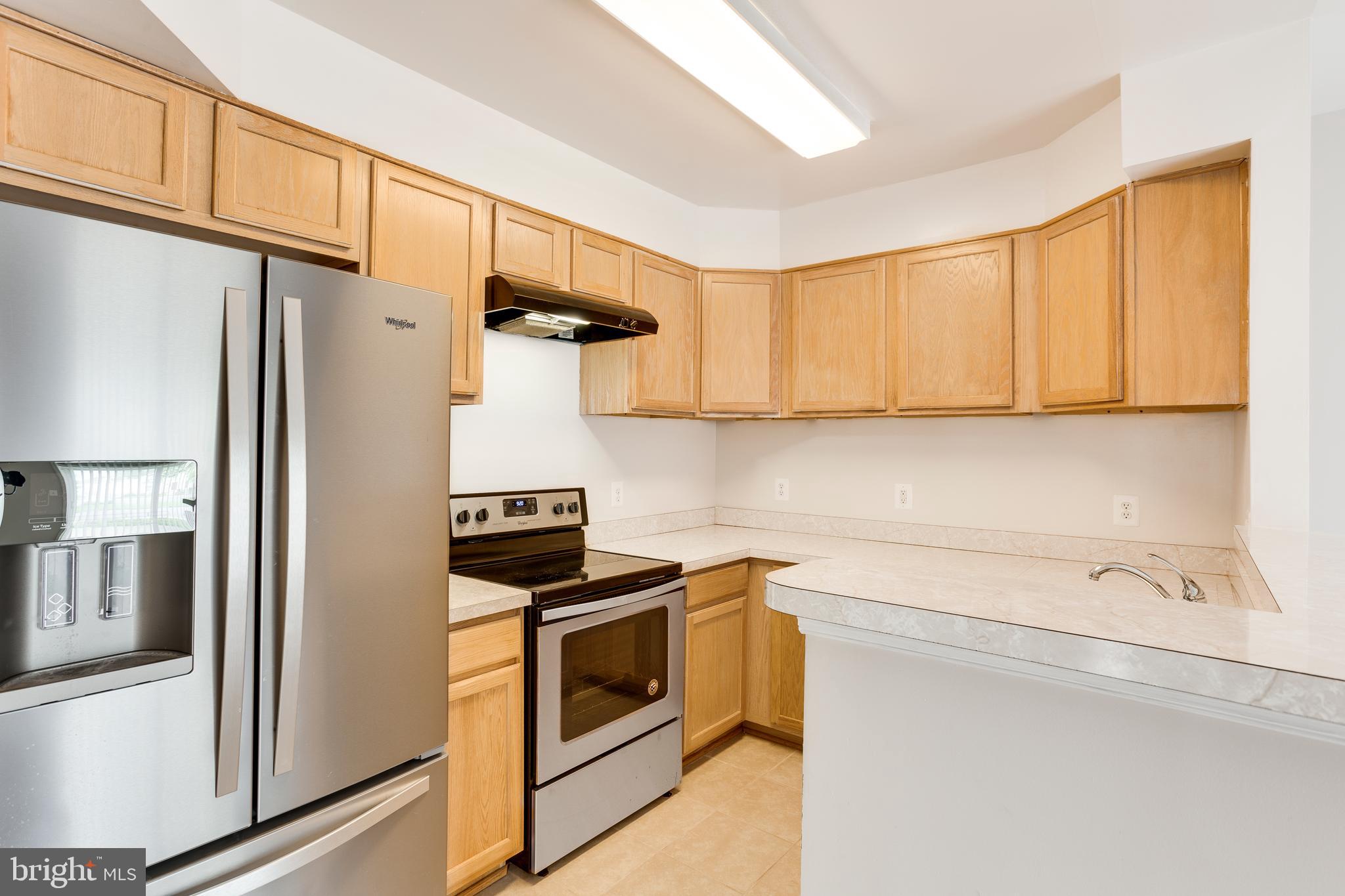 THE OAKS AT SIXTY FIFTH - Residential