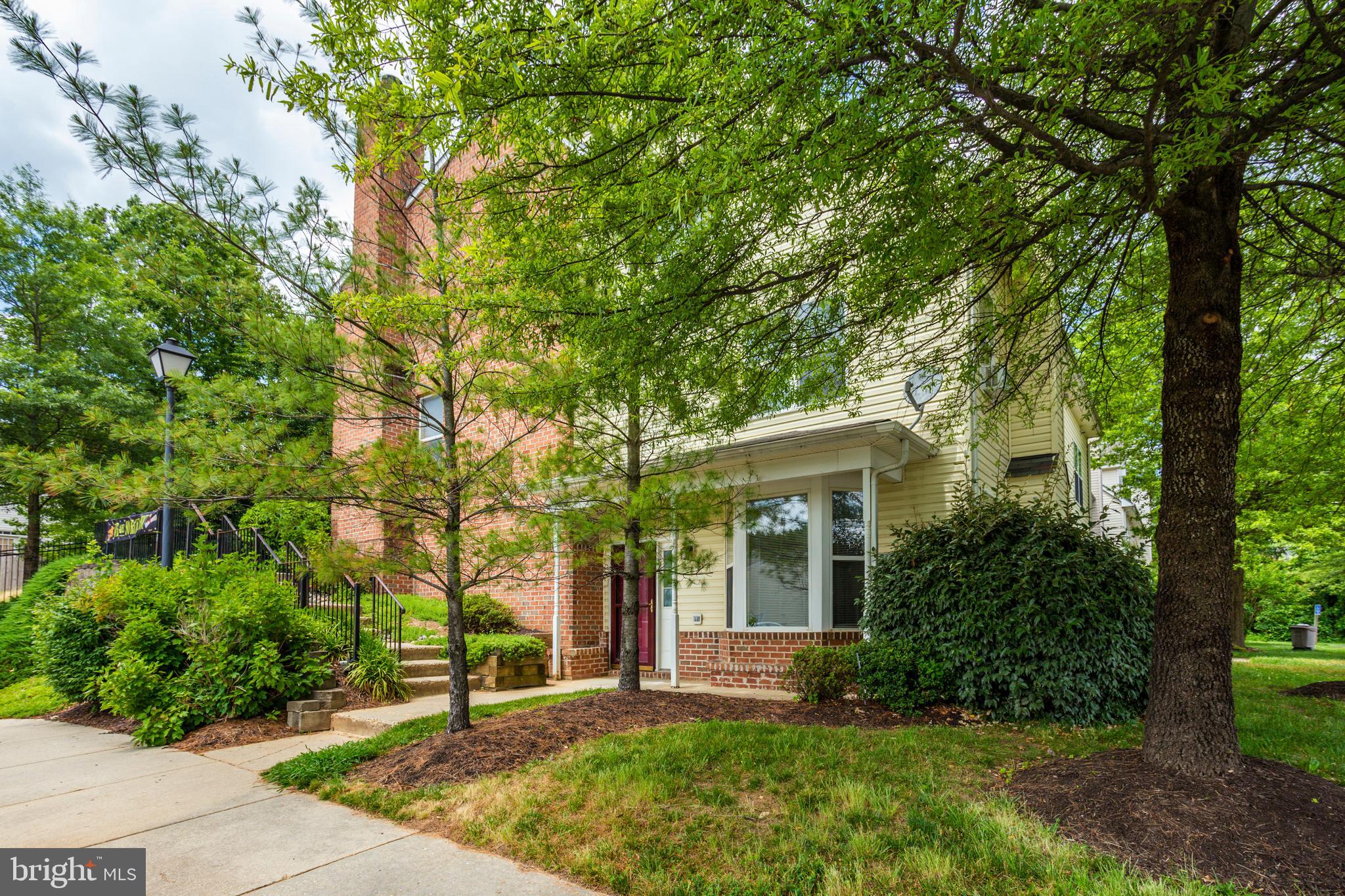 THE OAKS AT SIXTY FIFTH - Residential