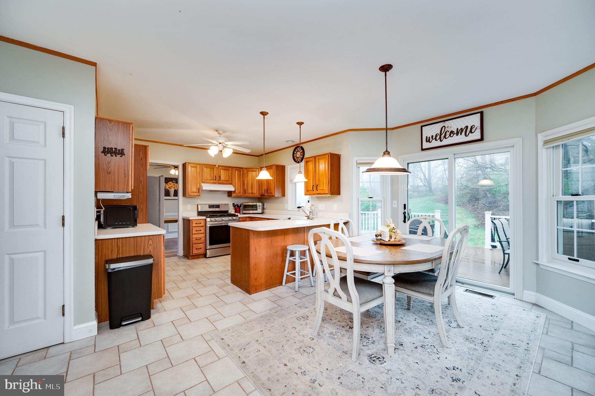 NORTHRIDGE - Residential