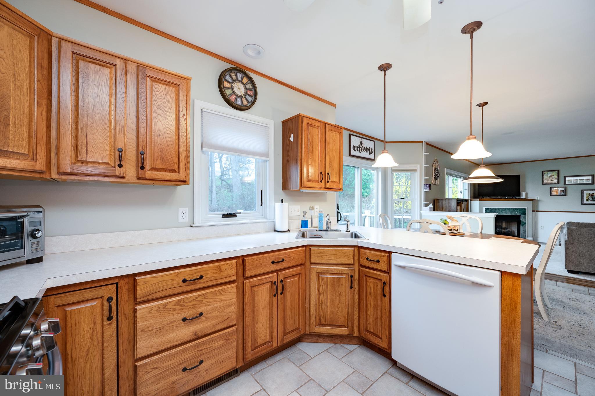 NORTHRIDGE - Residential