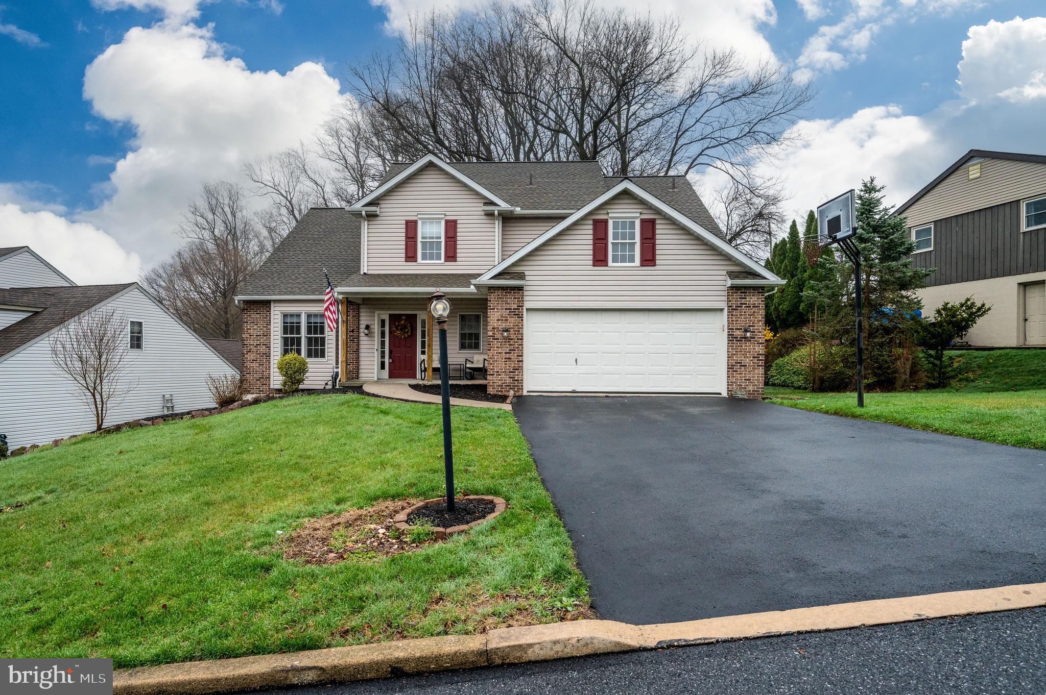 NORTHRIDGE - Residential