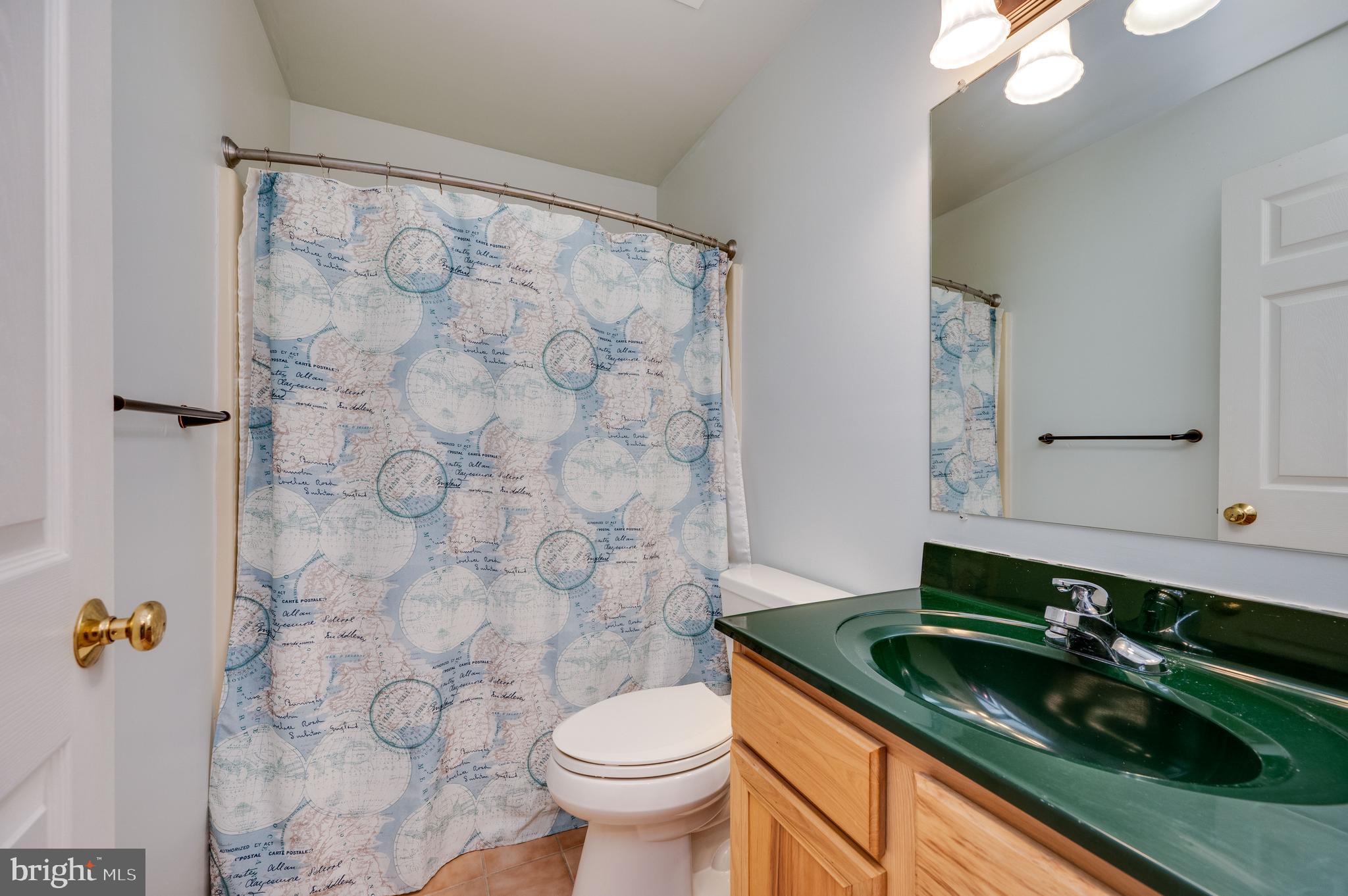 NORTHRIDGE - Residential