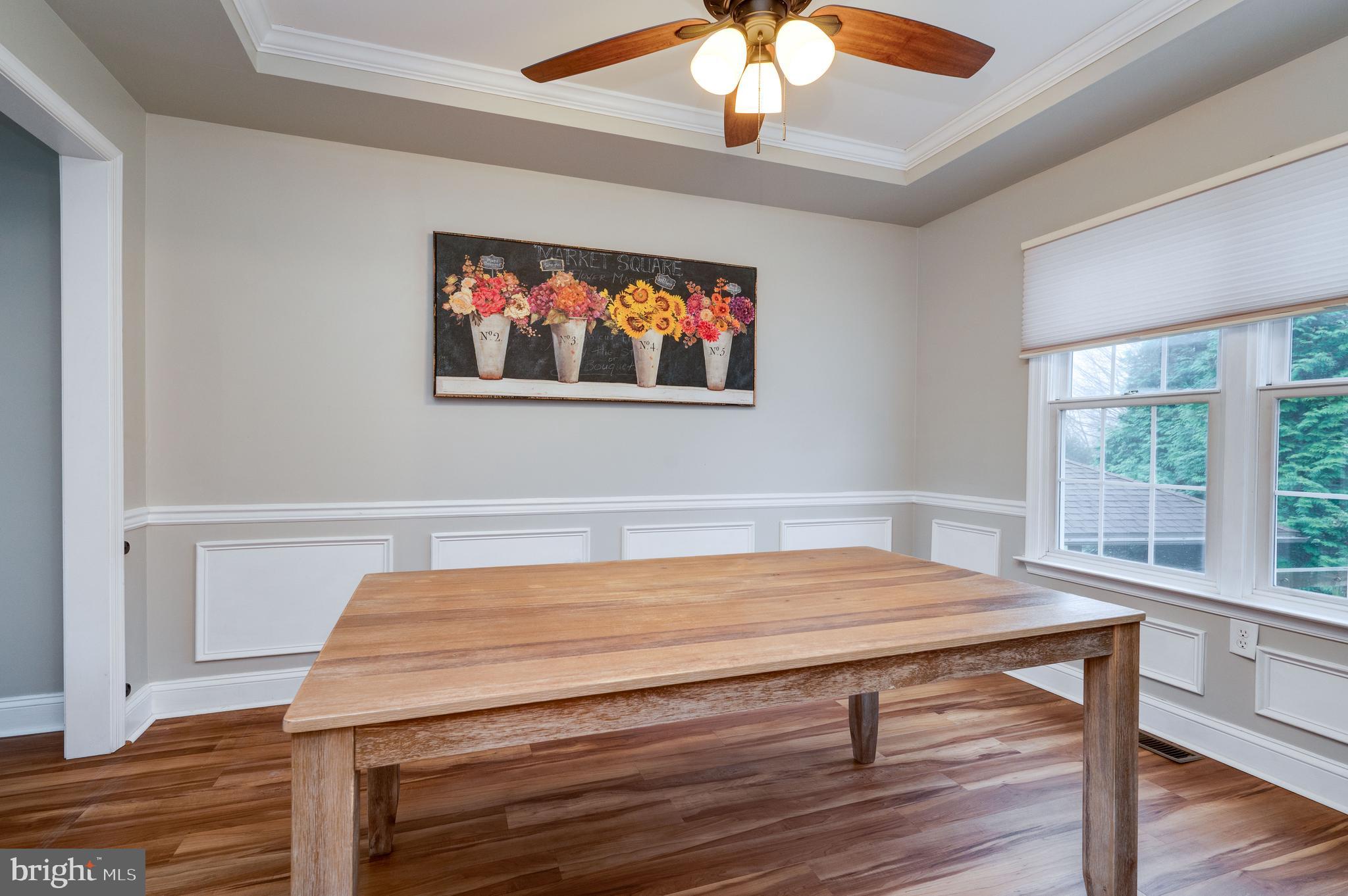 NORTHRIDGE - Residential