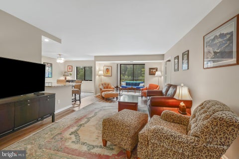 Photo of 5902 Mount Eagle Drive #316, ALEXANDRIA, VA 22303 (MLS # VAFX2326188)