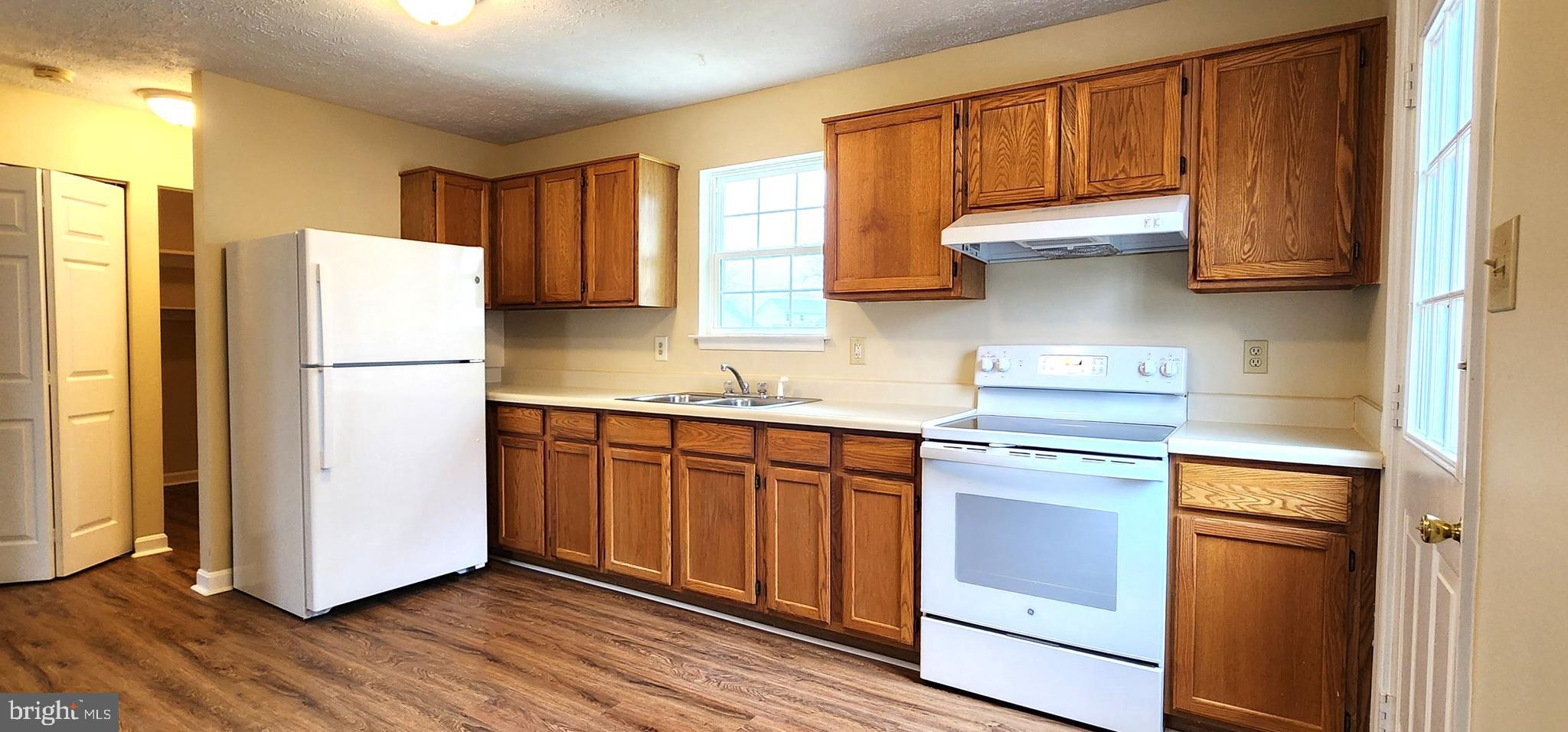 GREENBRIAR VILLAGE - Residential