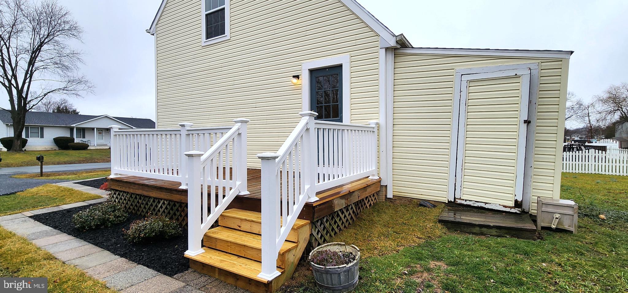 GREENBRIAR VILLAGE - Residential