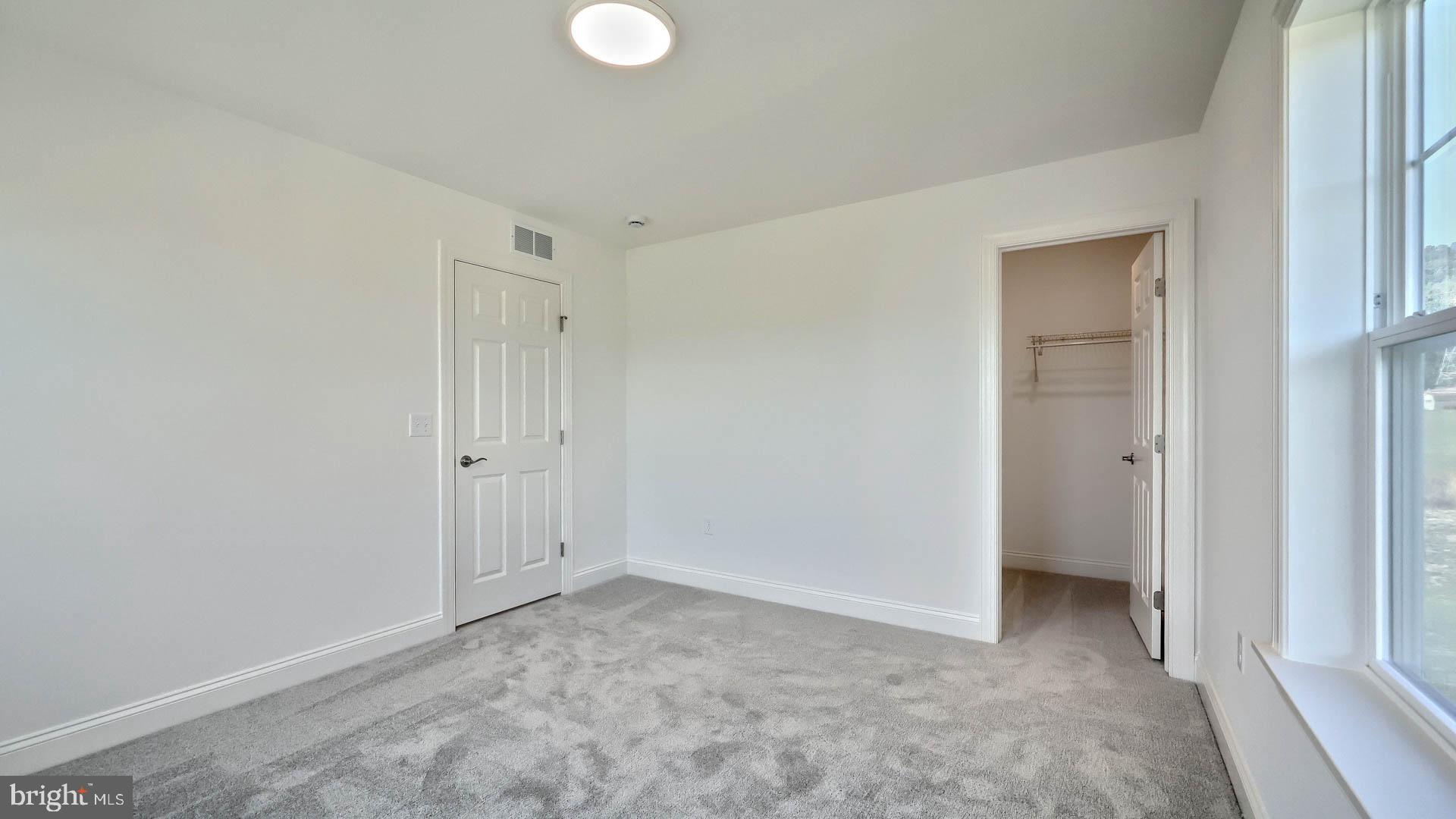 PARKWAY FARMS - Residential