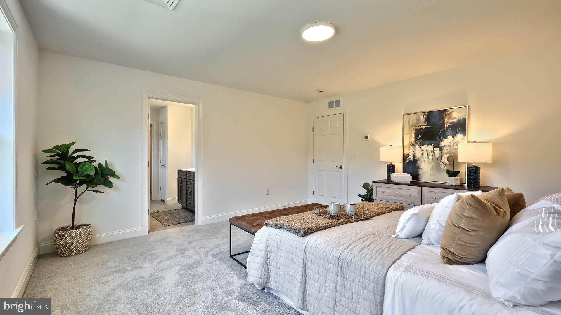 PARKWAY FARMS - Residential