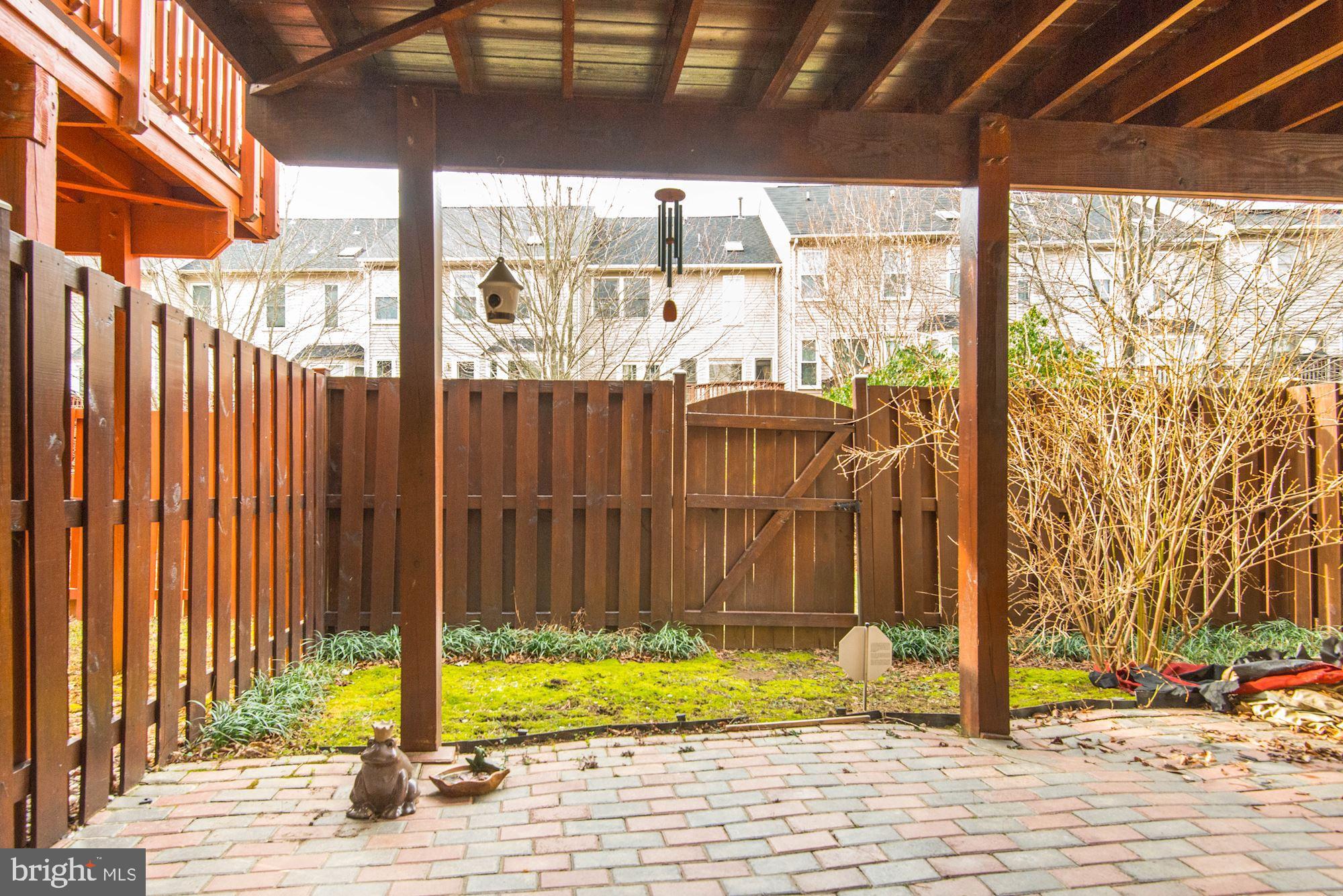 HAHN PROPERTY - Residential Lease