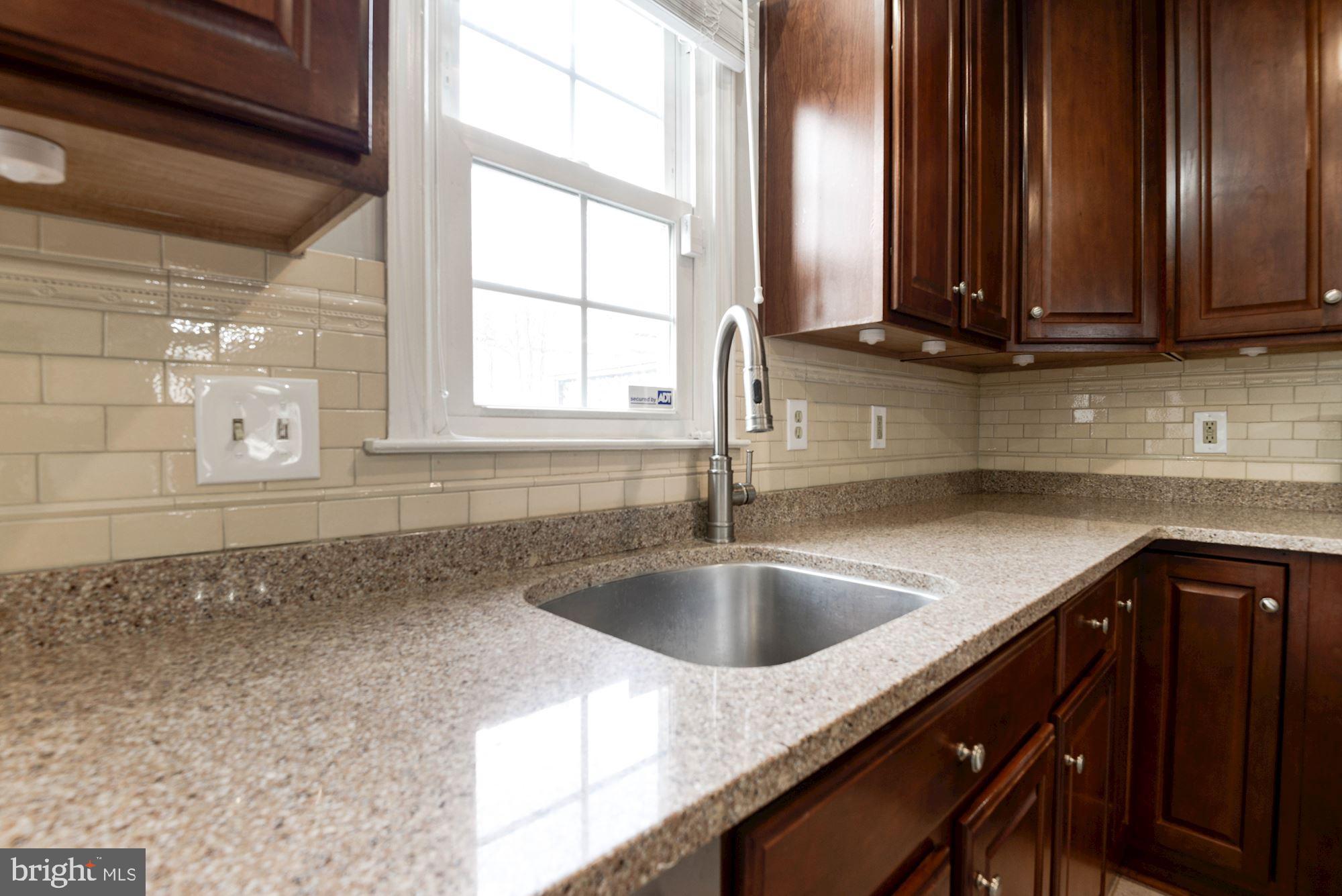 HAHN PROPERTY - Residential Lease