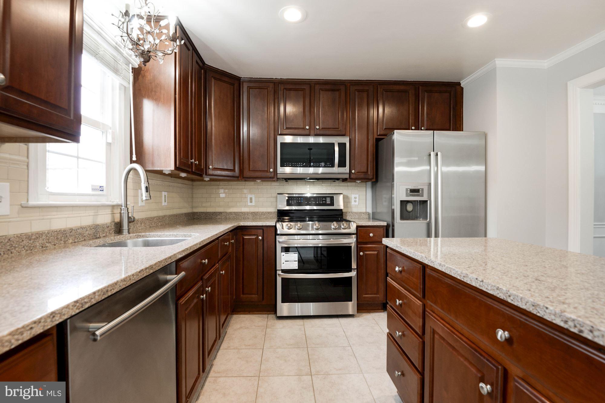 HAHN PROPERTY - Residential Lease