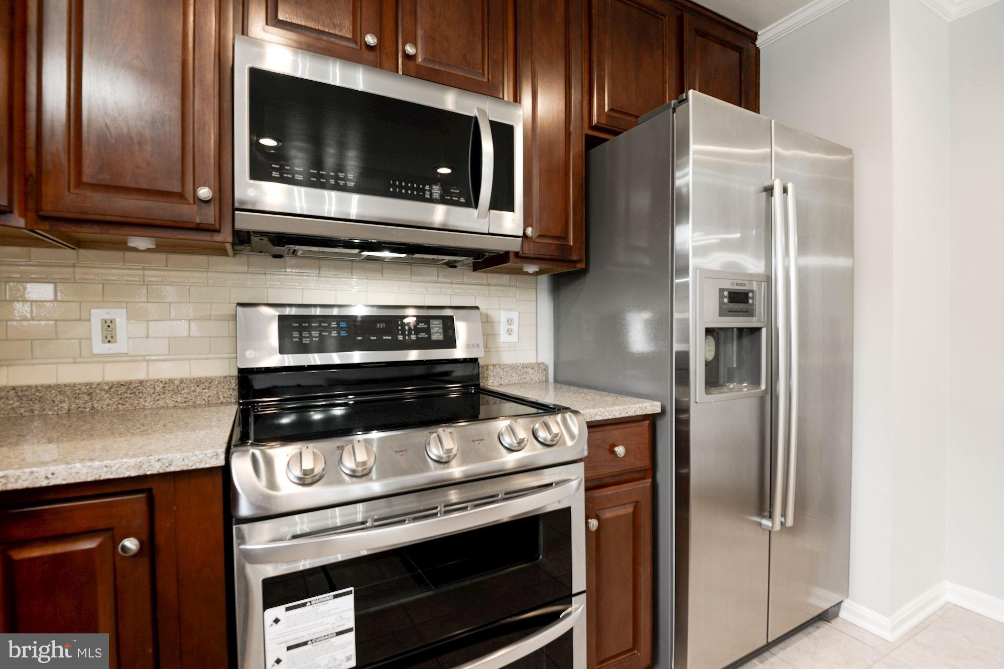 HAHN PROPERTY - Residential Lease