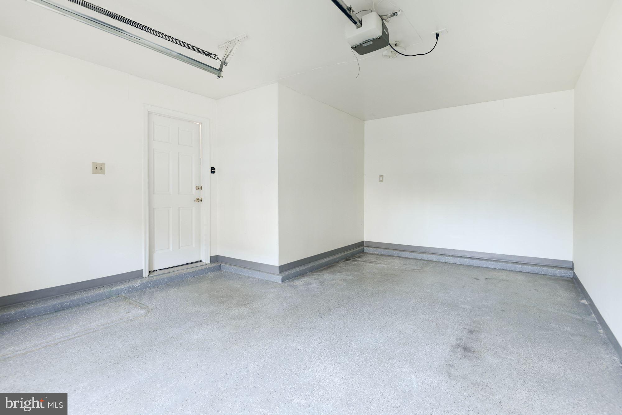 HAHN PROPERTY - Residential Lease