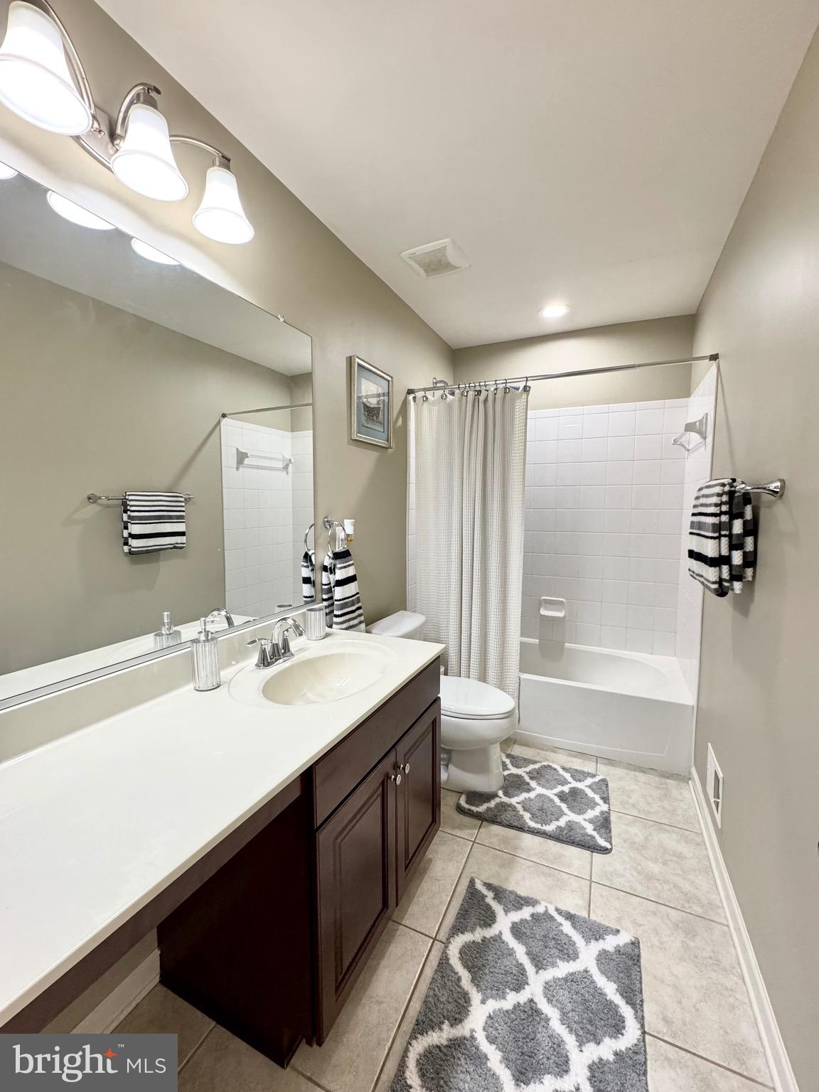 COLONIAL FORGE AT AUGUSTINE - Residential