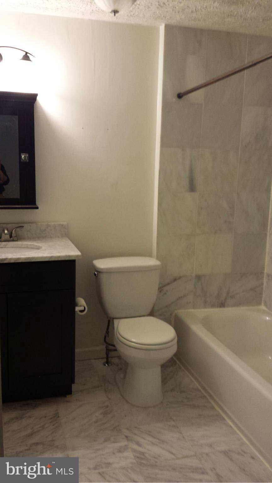 LITTLE ROCKY RUN - Residential Lease