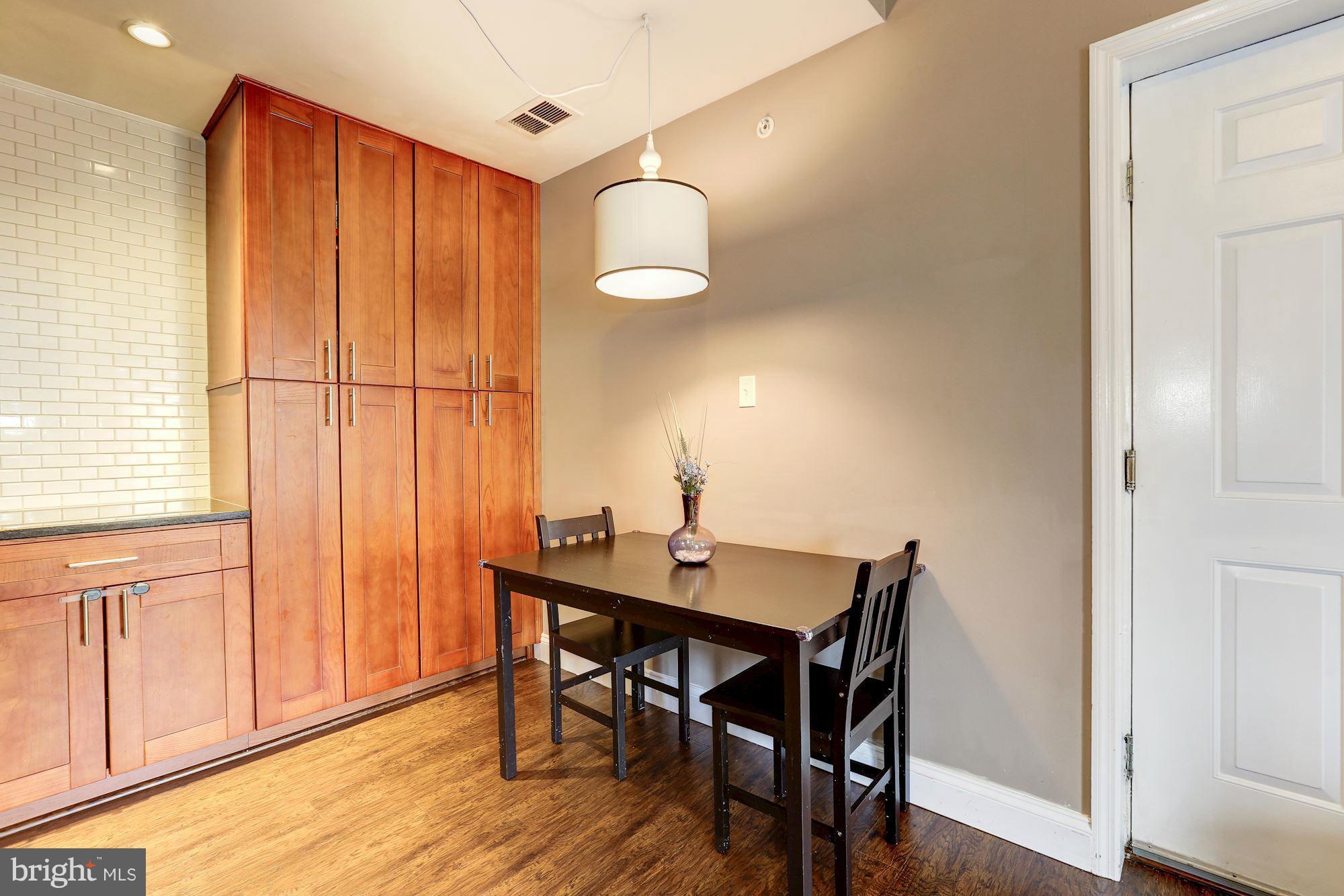 ROCKBURN COMMONS - Residential