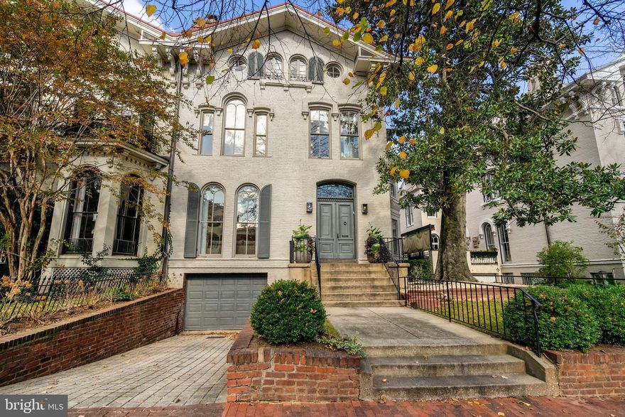 Listing Agent was Nancy Taylor Bubes.