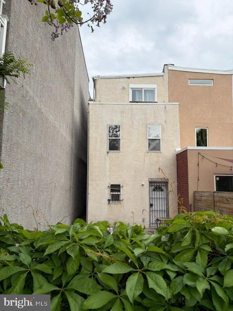 1020 FAIRMOUNT AVENUE