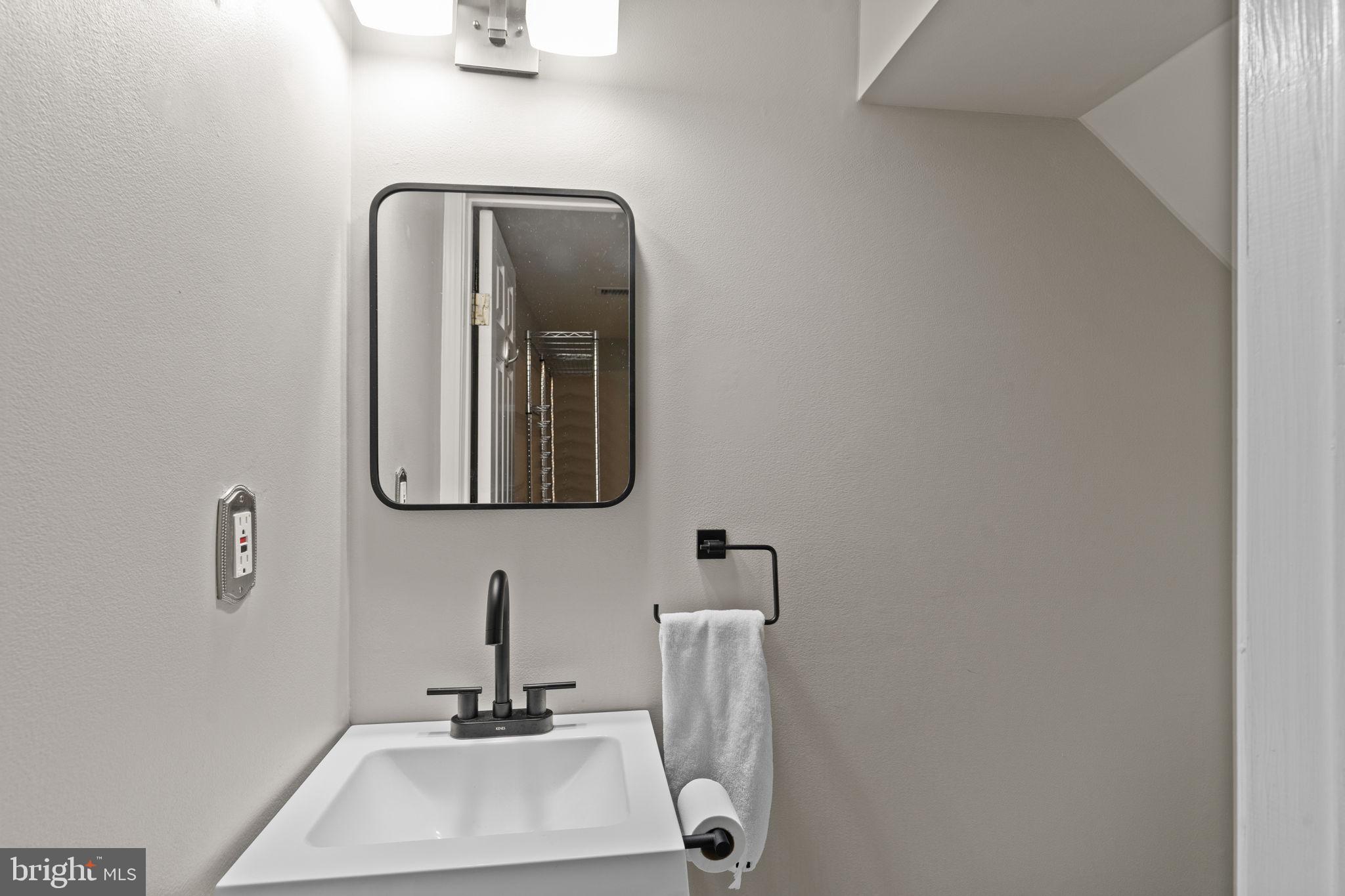 ROSEMONT PARK - Residential