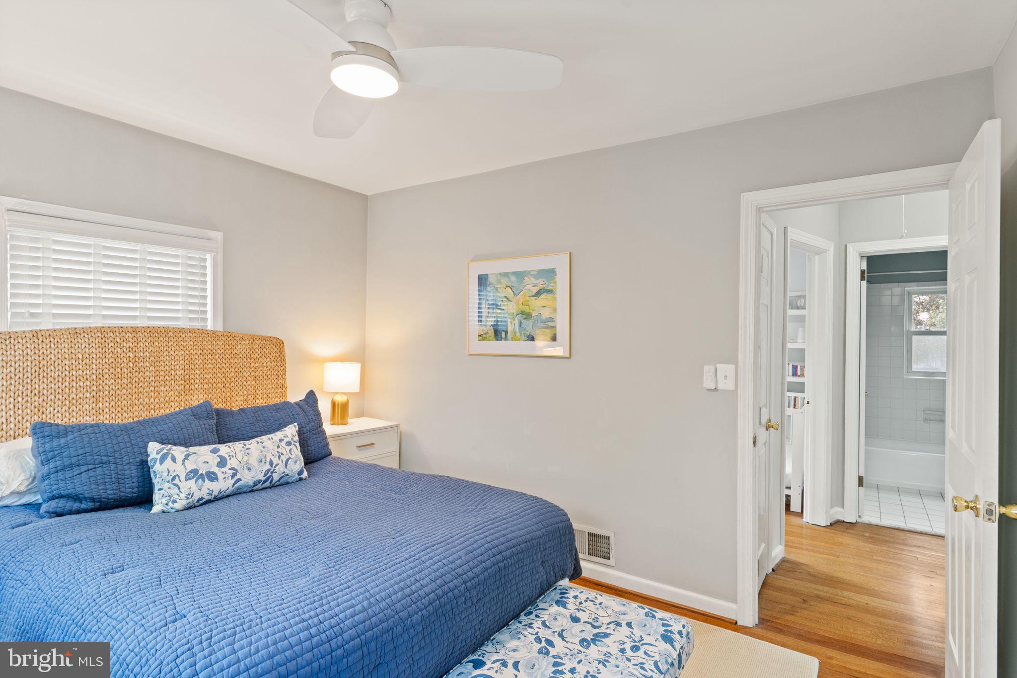 ROSEMONT PARK - Residential