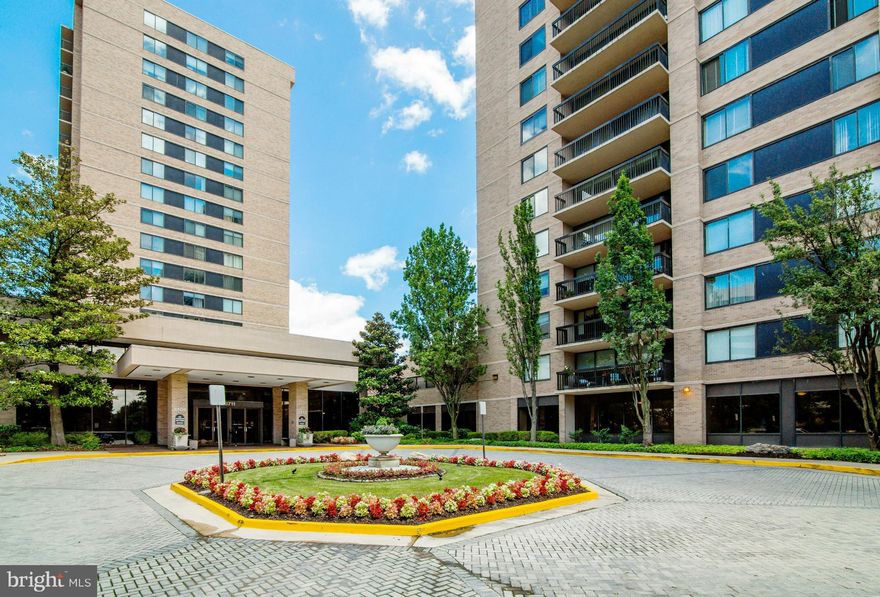 BEST PRICED LARGE 2BR/2BA IN SKYLINE * SOUTHEASTERN EXPOSURE * PARQUET FLOORS IN LIVING ROOM & DINING ROOM * UPDATED KITCHEN CABINETS * NEW GLASS BALCONY DOOR * UPDATED BATHROOMS * 2 LARGE WALK-IN CLOSETS * GARAGE PARKING SPACE P99W"B" INCLUDED IN PRICE * FEE INCLUDES EXPANDED BASIC CABLE * EXTRA STORAGE * FULL SIZE WASHER & DRYER IN THE UNIT * SORRY PETS NOT ALLOWED * BUS  STOP BY MAIN DOOR *