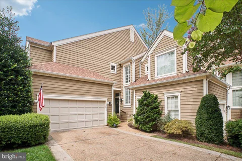 11410 Hollow Timber Way, Reston, VA 20194 - MLS#: VAFX2339944