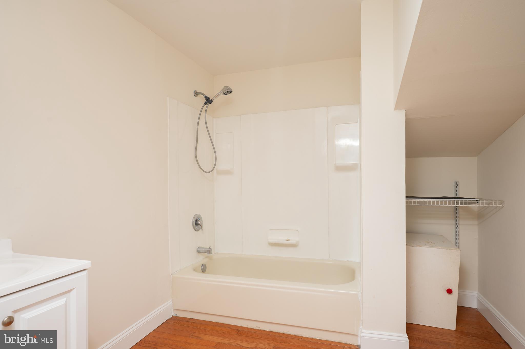 CEDAR HGTS - Residential