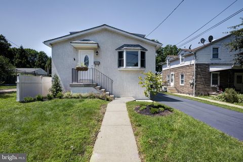 411 ROBERTS AVENUE CONSHOHOCKEN PA 19428