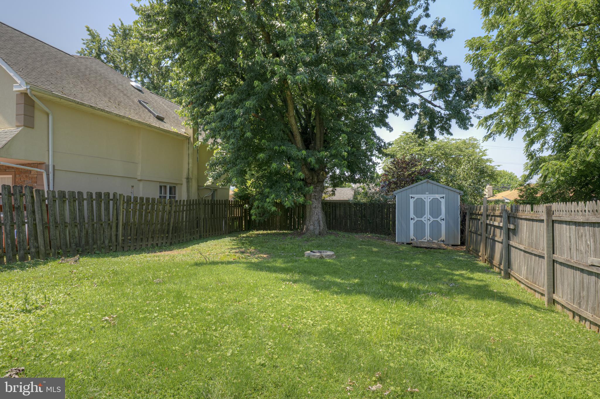 411 ROBERTS AVENUE