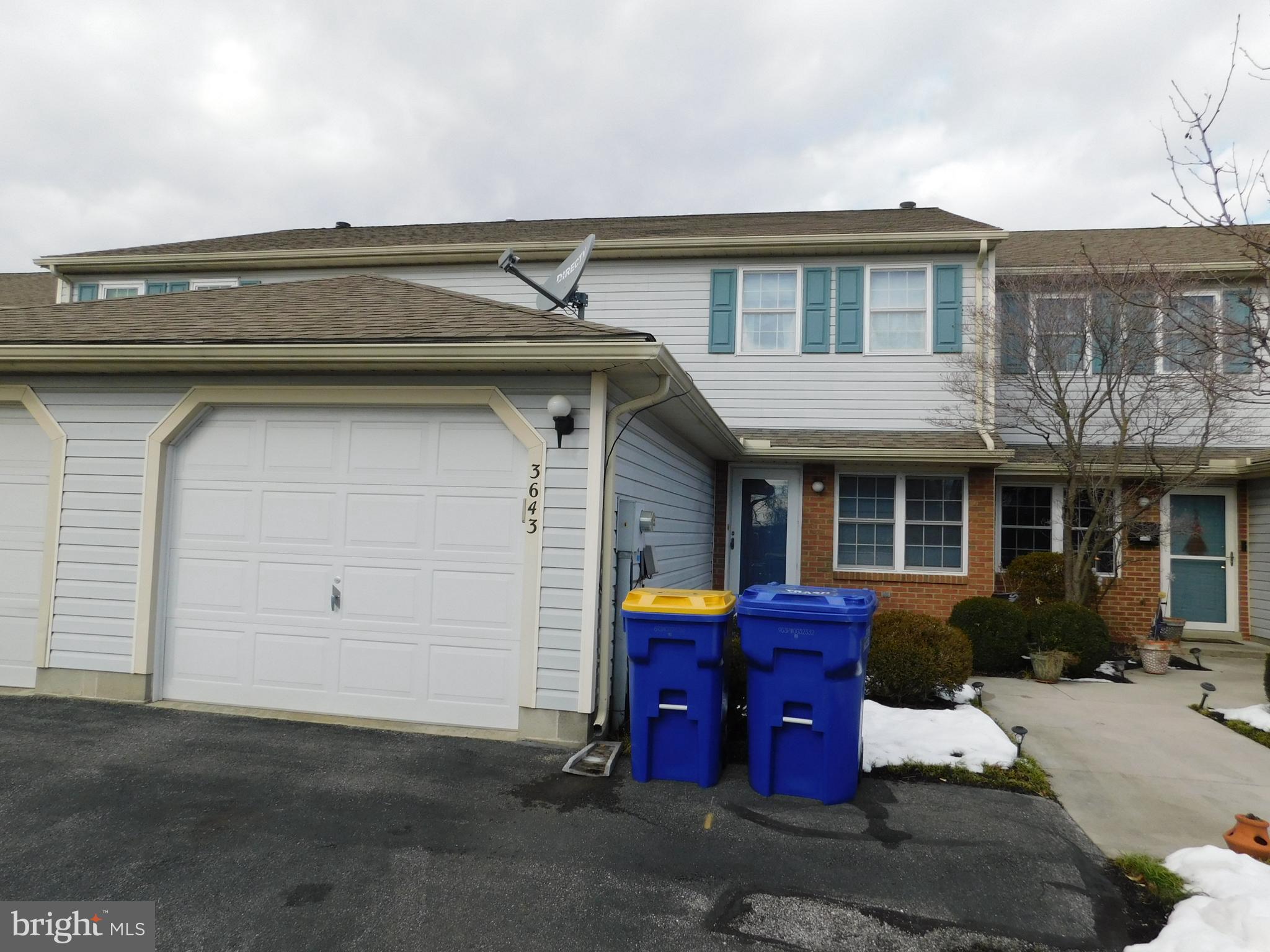 SPRINGETTS VILLAGE CONDOS - Residential