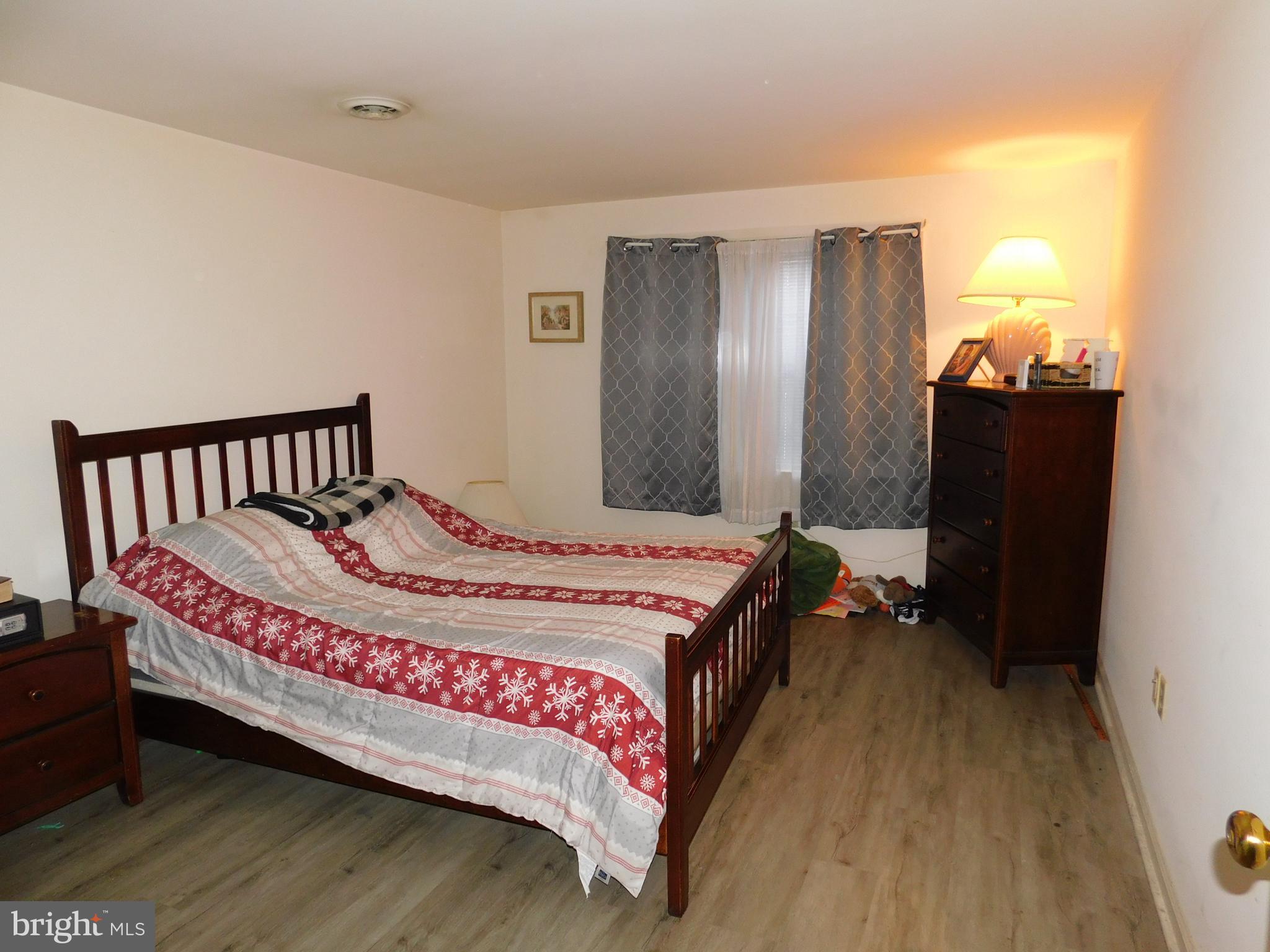 SPRINGETTS VILLAGE CONDOS - Residential