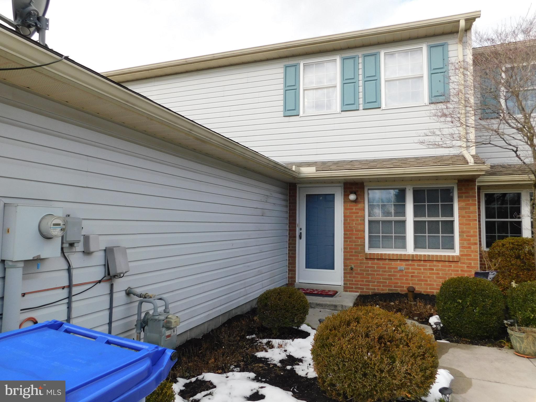 SPRINGETTS VILLAGE CONDOS - Residential