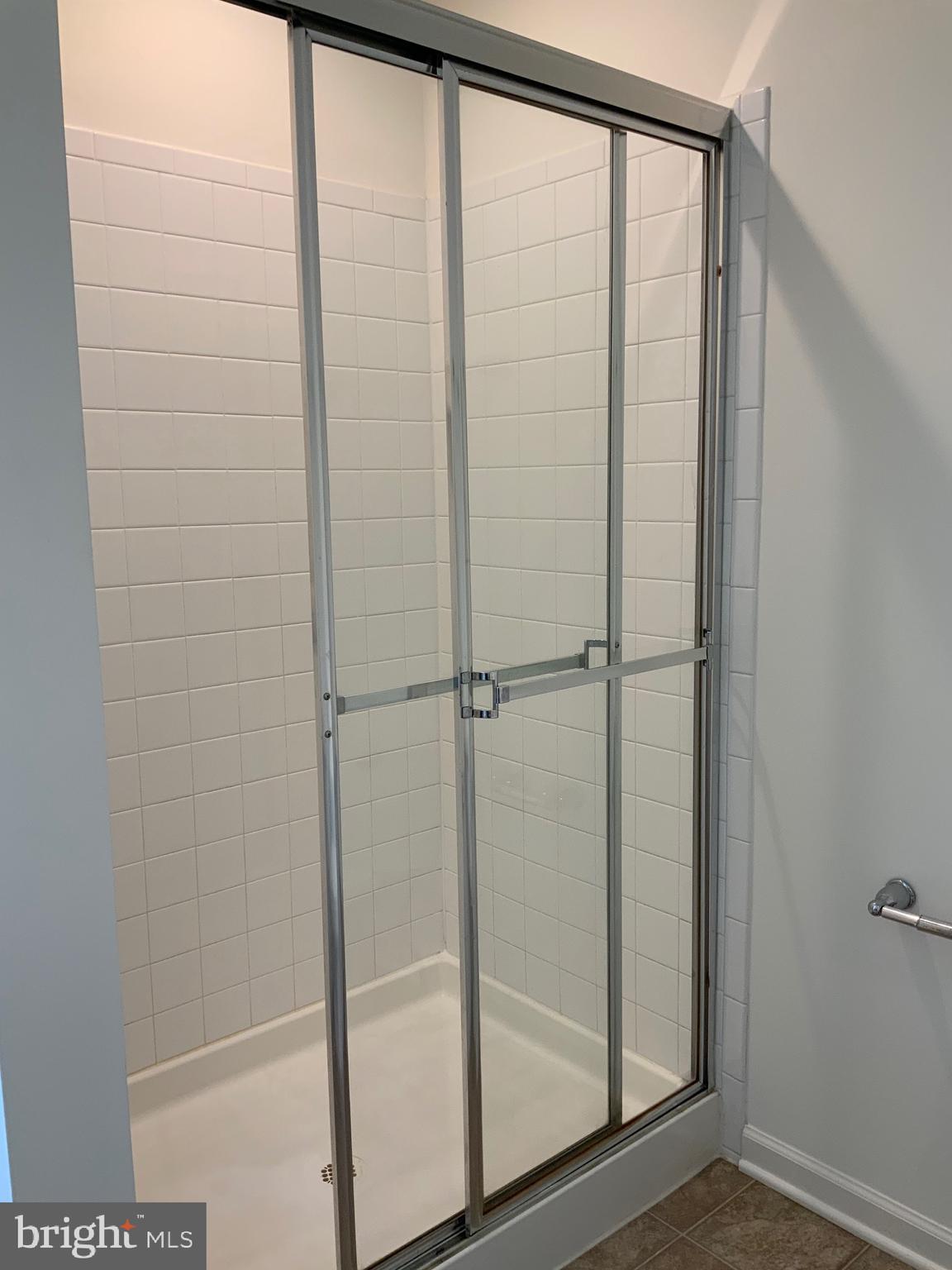 RIVERSIDE VILLAGES - Residential Lease