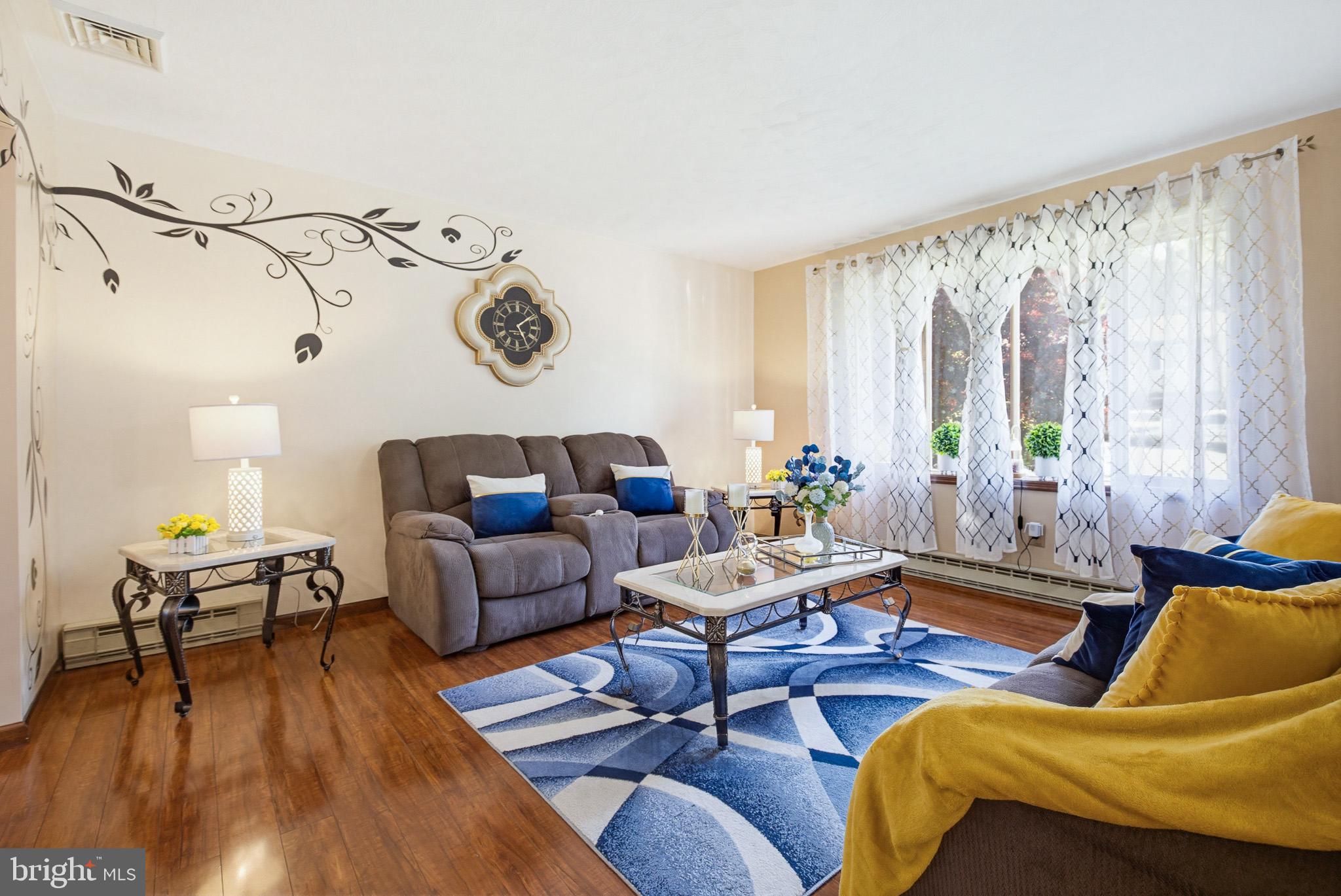 COLUMBIA - Residential