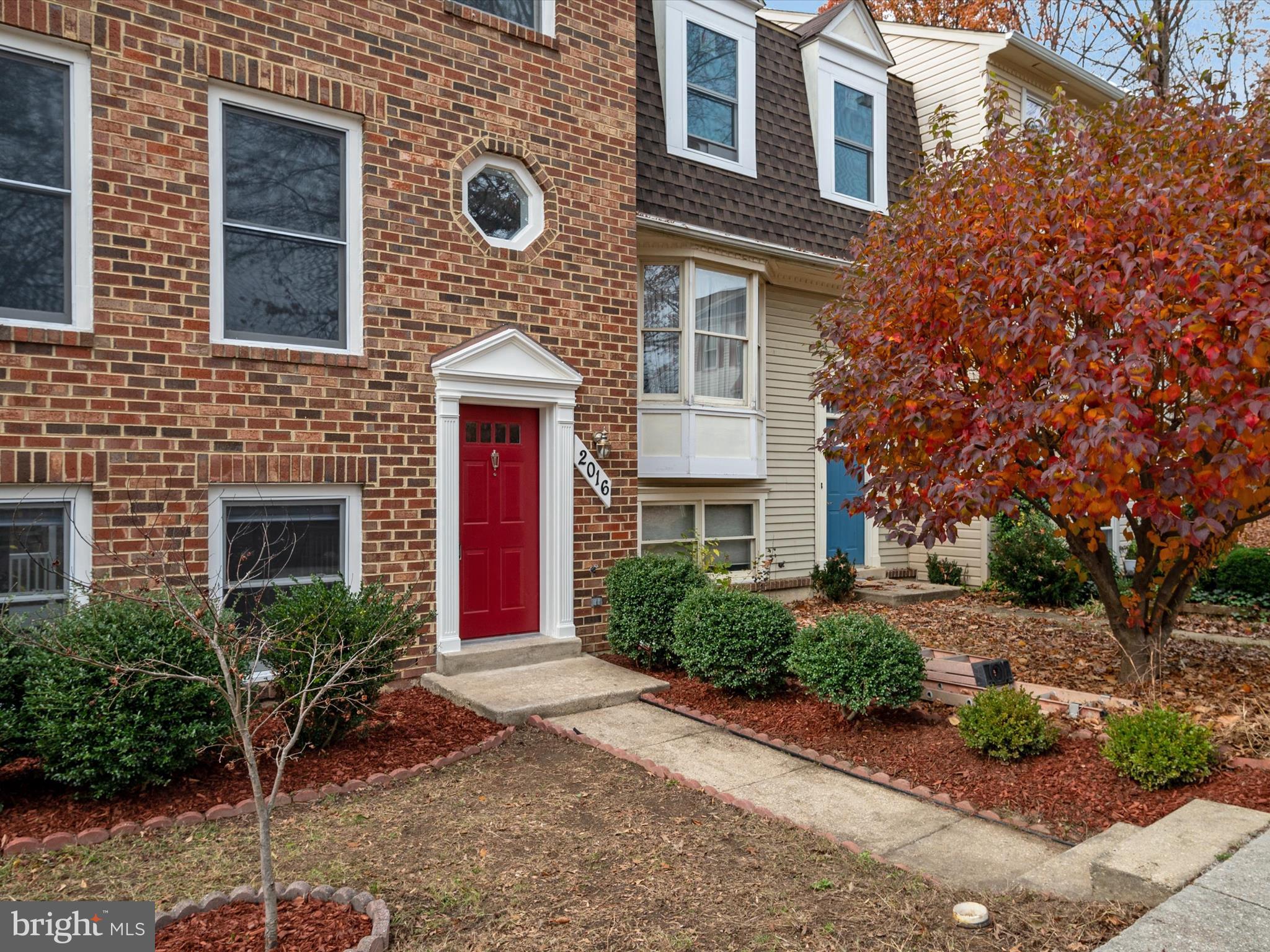 CROFTON MEADOWS - Residential