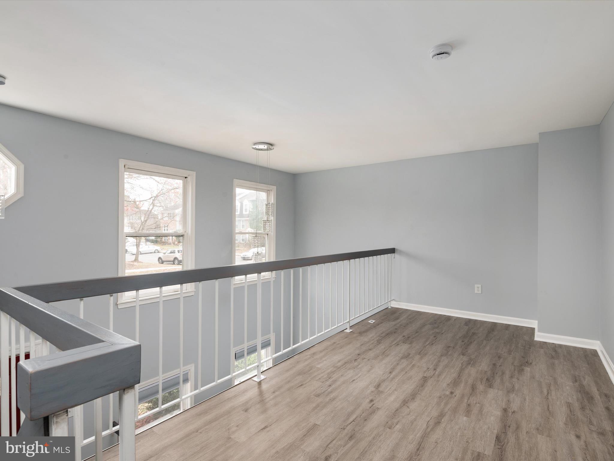 CROFTON MEADOWS - Residential