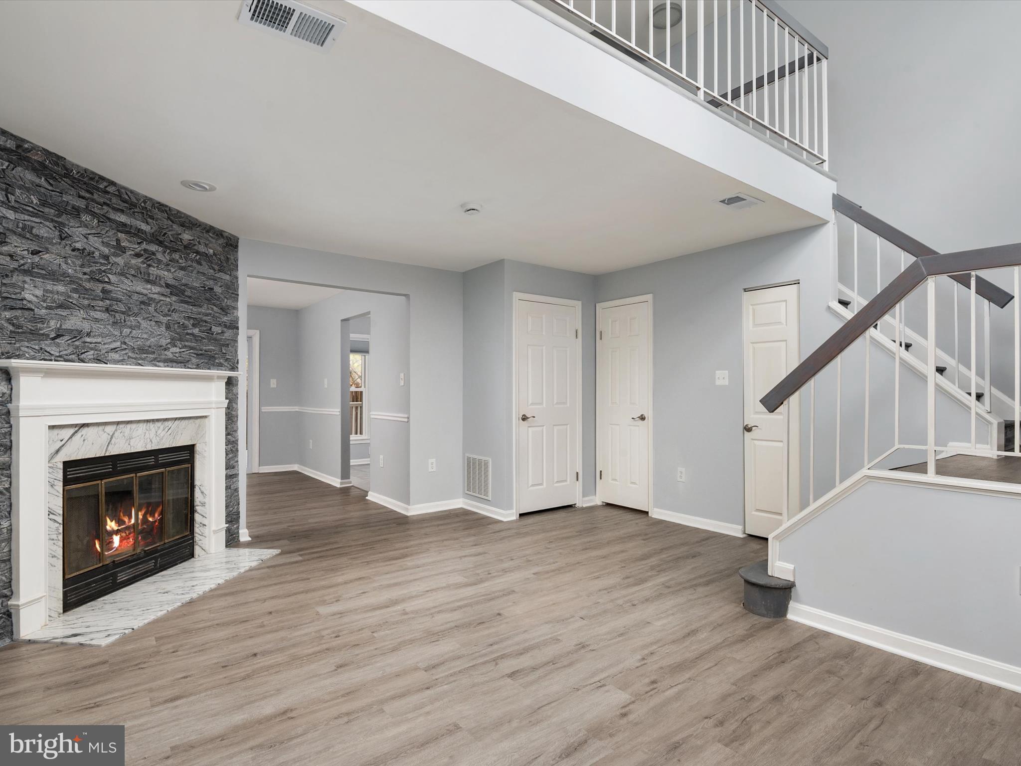 CROFTON MEADOWS - Residential