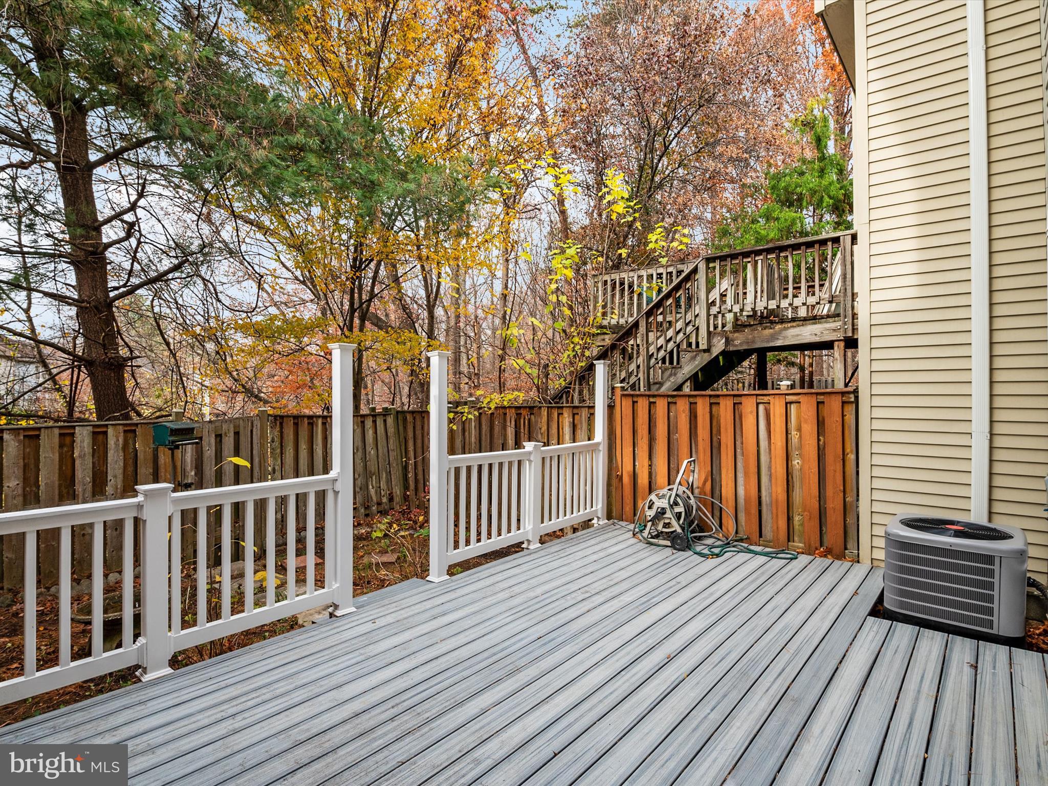 CROFTON MEADOWS - Residential