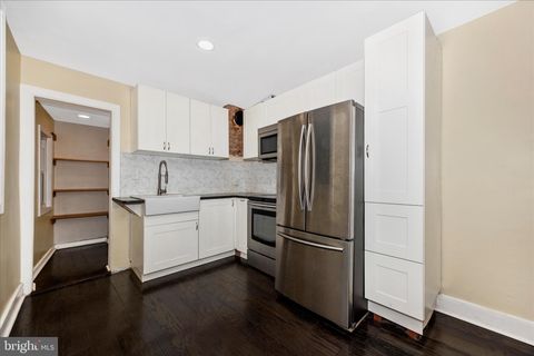 Tiny photo for 467 W South Street, FREDERICK, MD 21701 (MLS # MDFR2078274)