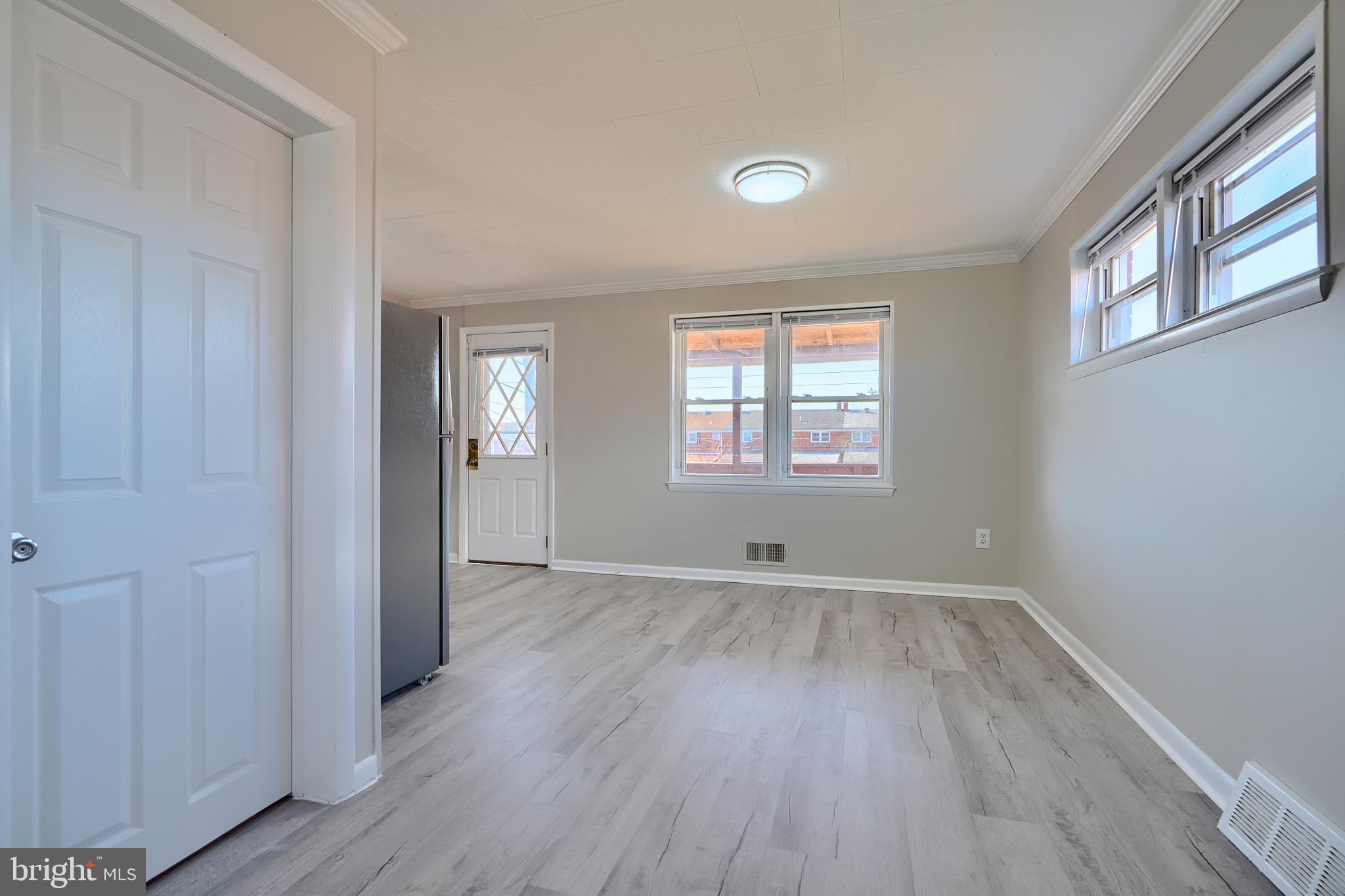 COUNTRY RIDGE - Residential