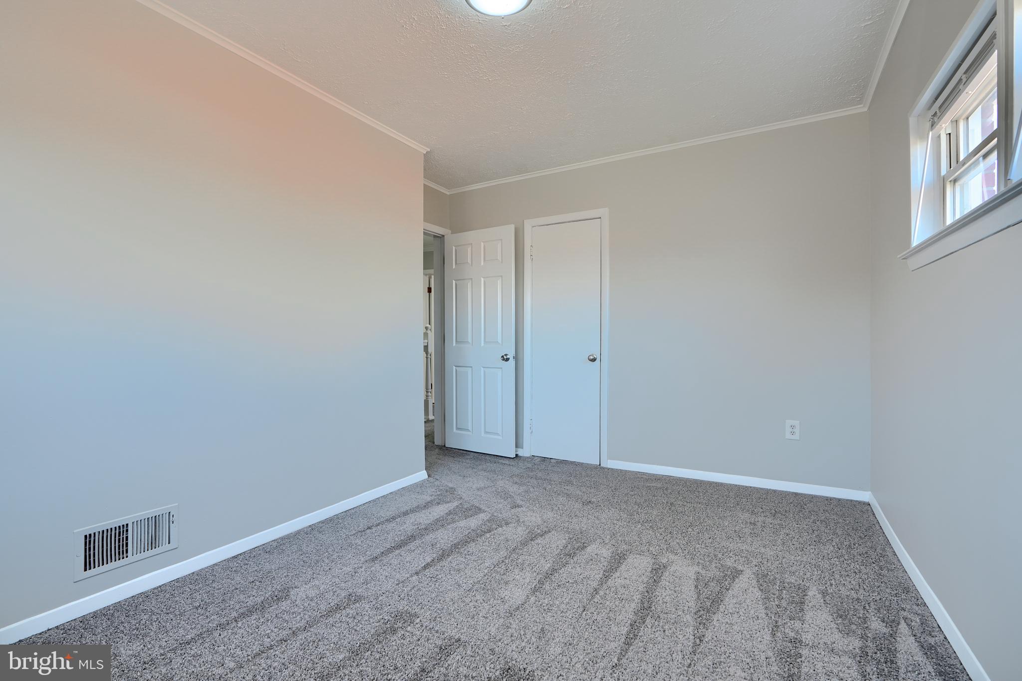 COUNTRY RIDGE - Residential