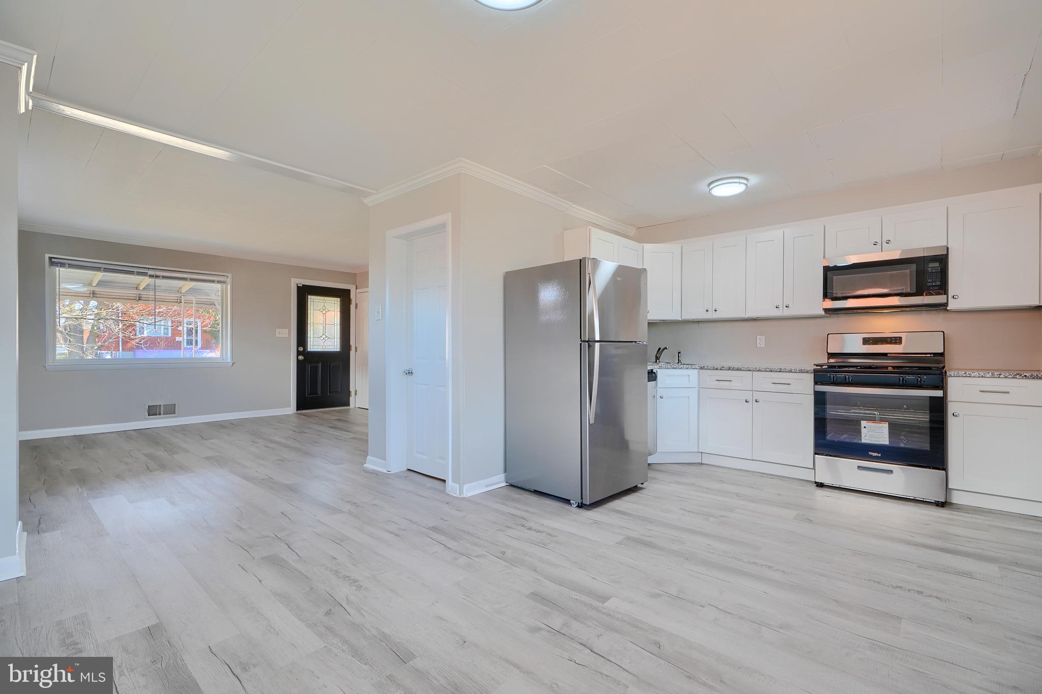 COUNTRY RIDGE - Residential