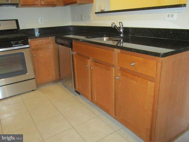 EXCHANGE AT VAN DORN - Residential