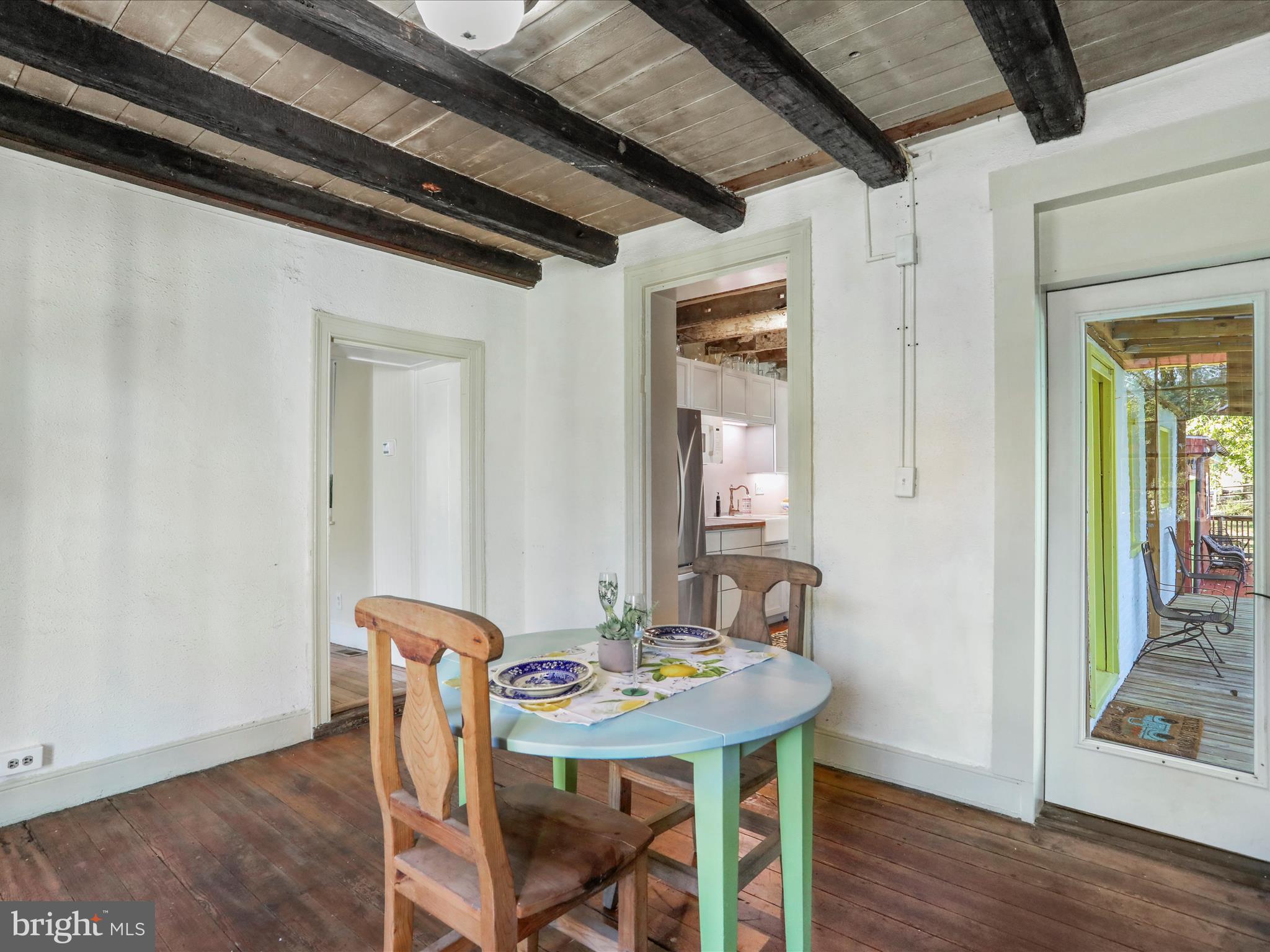 BOLIVAR VILLAGE - Residential