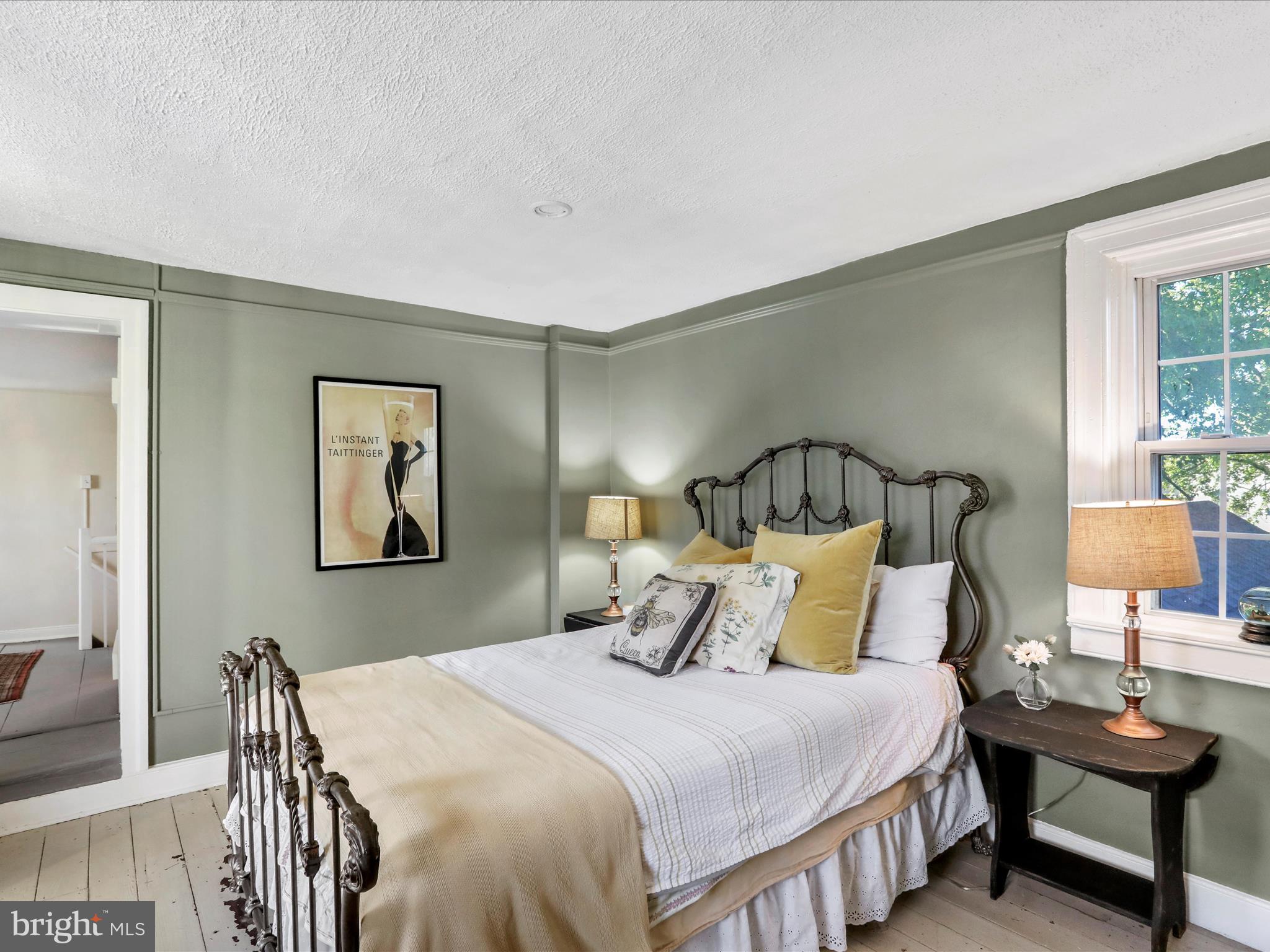 BOLIVAR VILLAGE - Residential